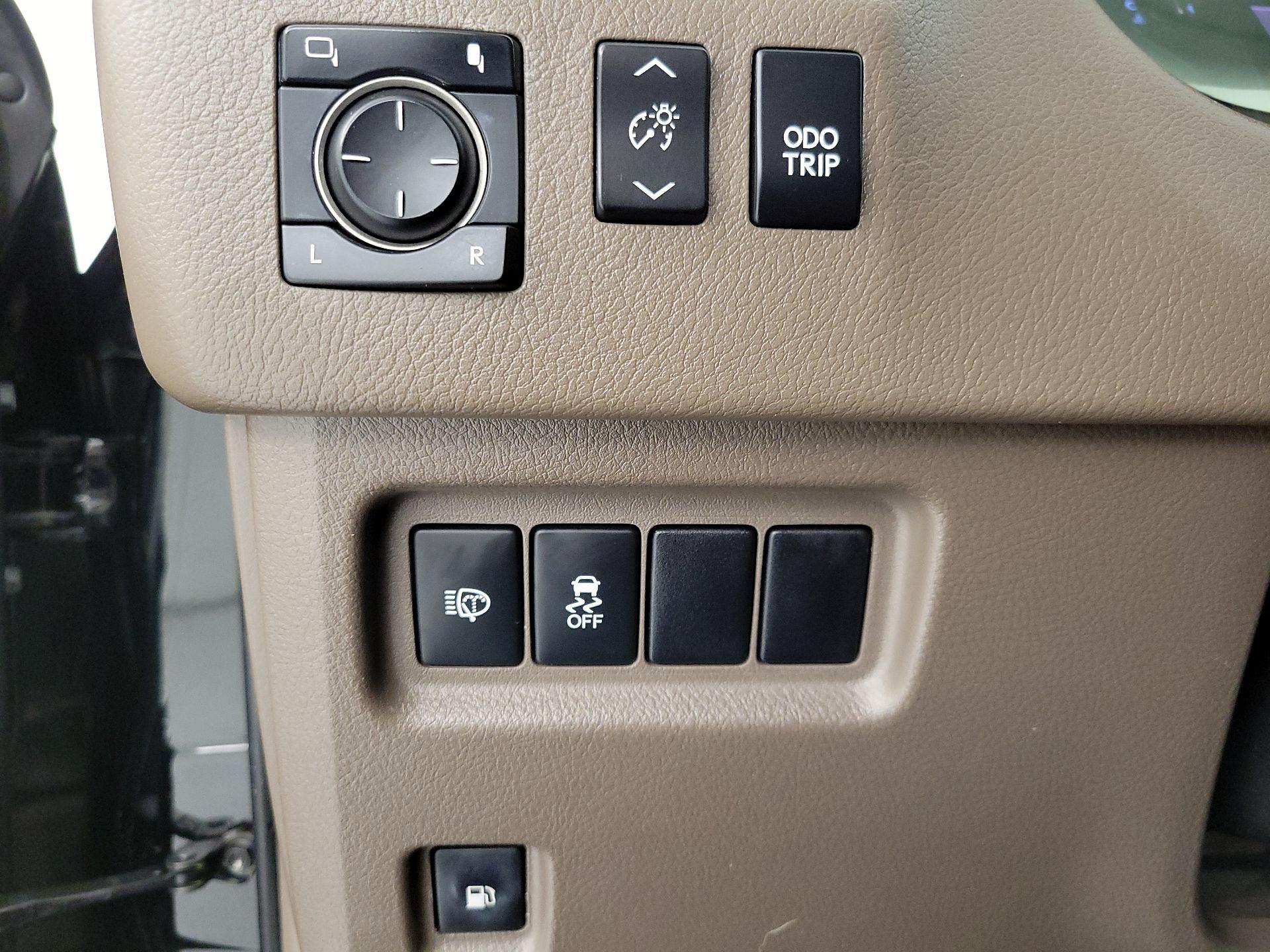 Thumbnail: 2018 Lexus GX - 13