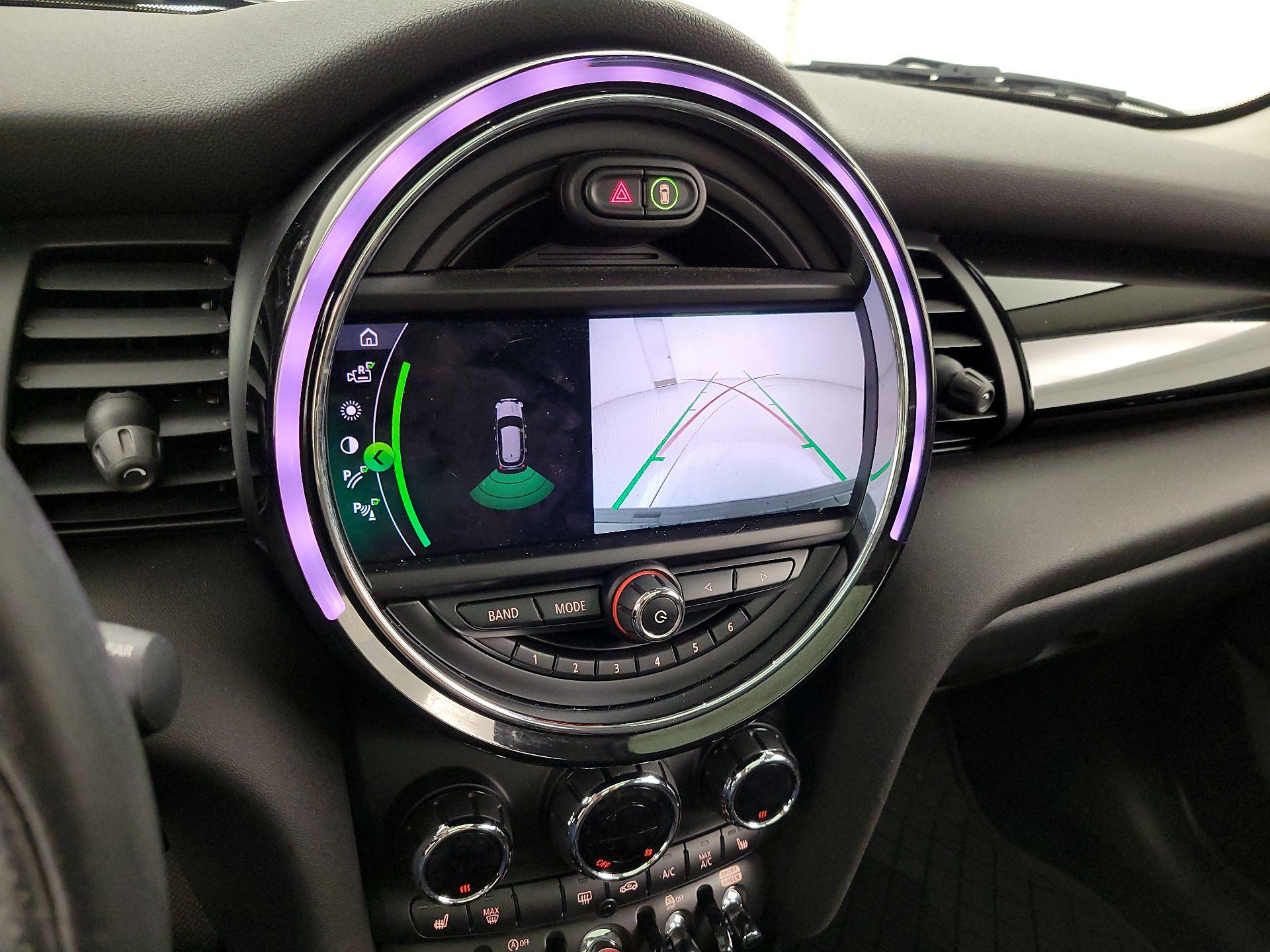 Thumbnail: 2019 MINI Cooper Hardtop - 12