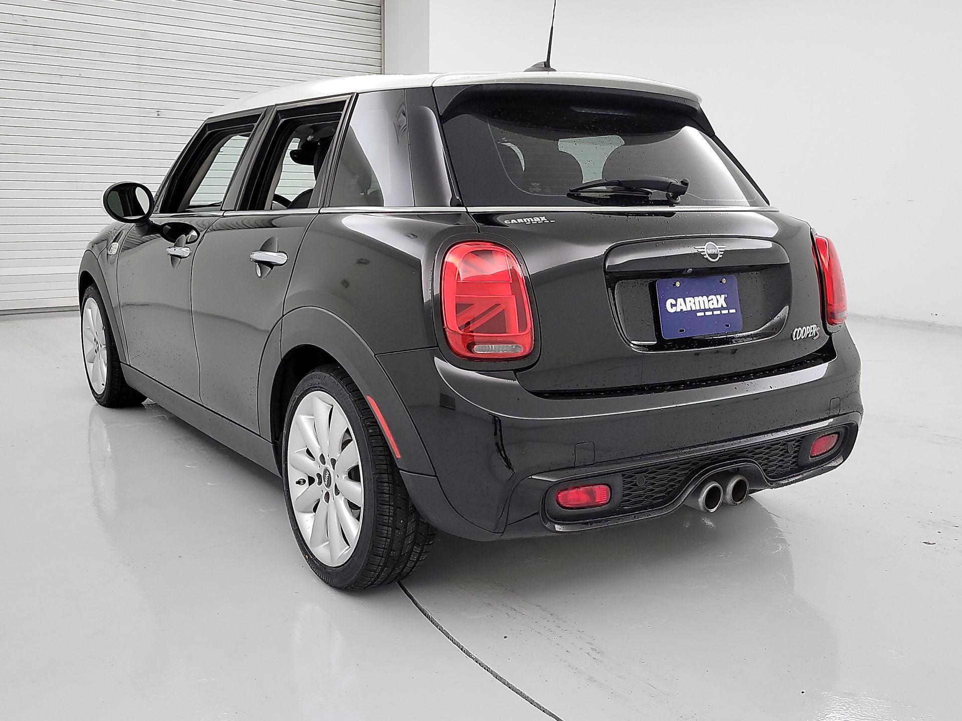 Thumbnail: 2019 MINI Cooper Hardtop - 7