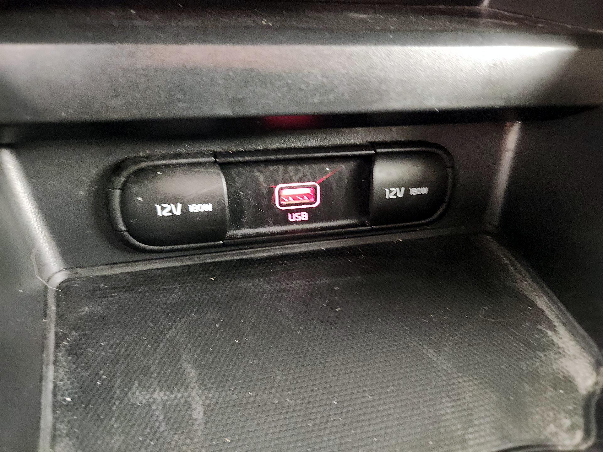 Thumbnail: 2021 Kia Soul - 18