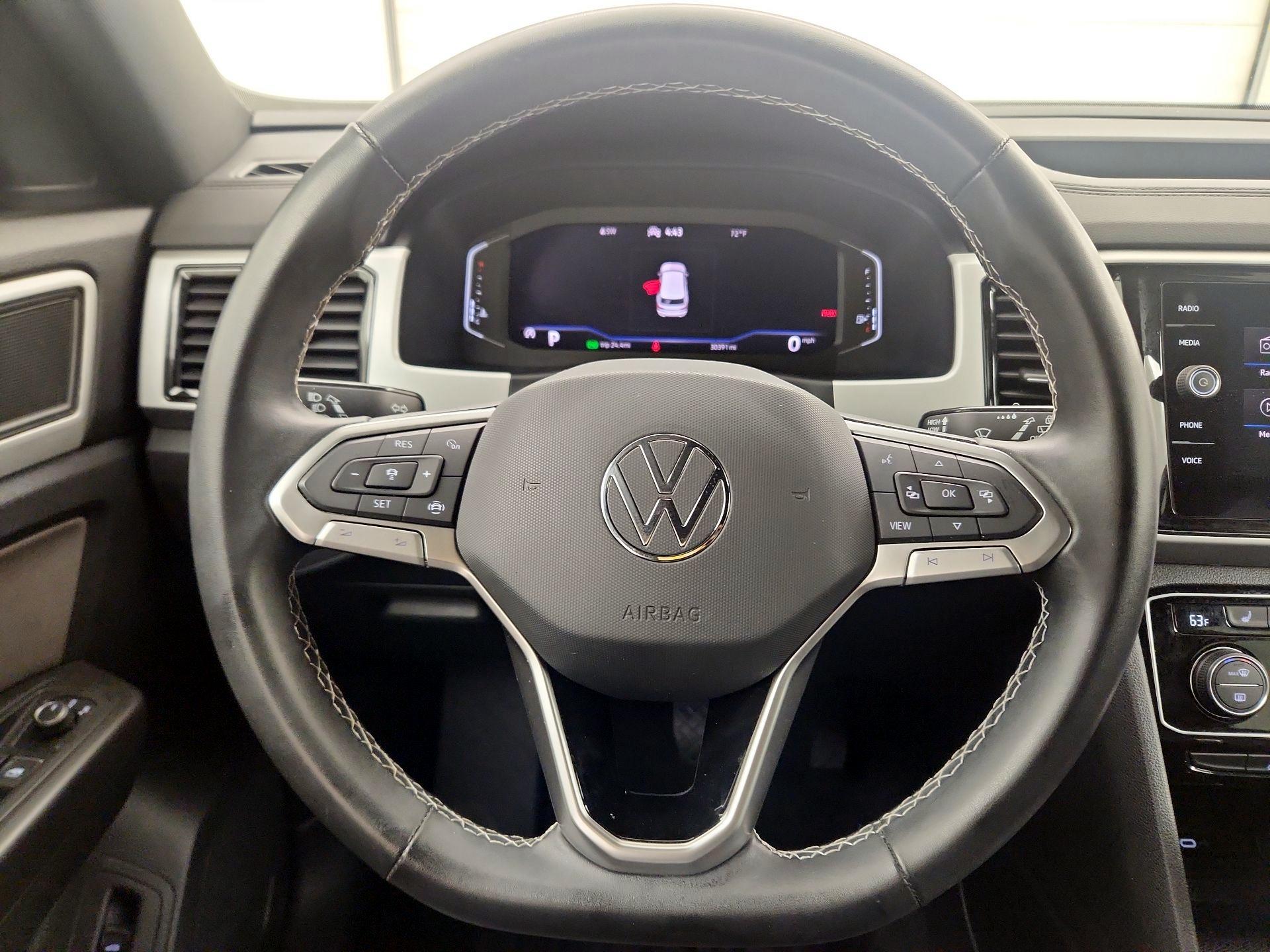 Thumbnail: 2022 Volkswagen Atlas - 10