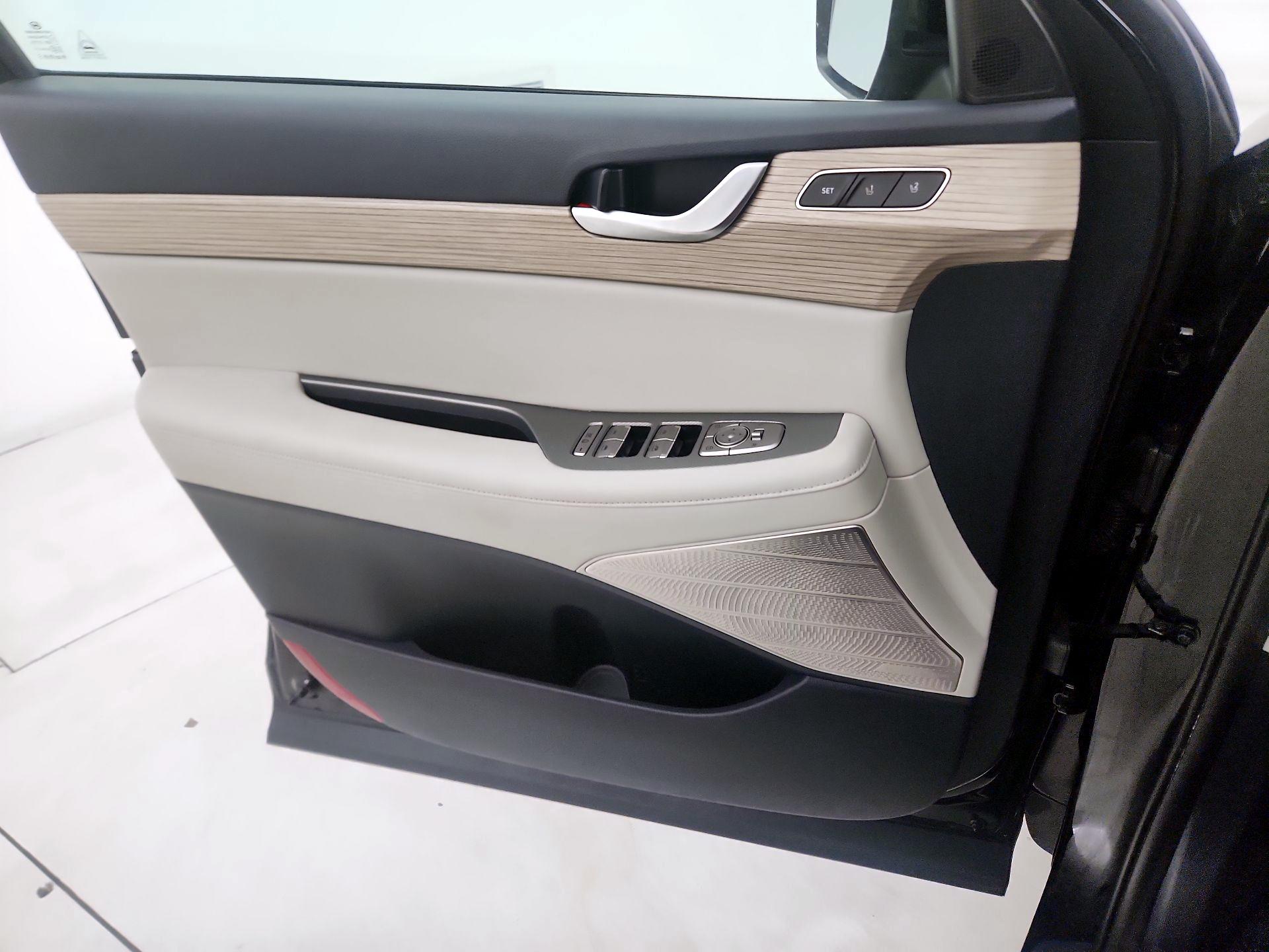 Thumbnail: 2022 Hyundai Palisade - 12