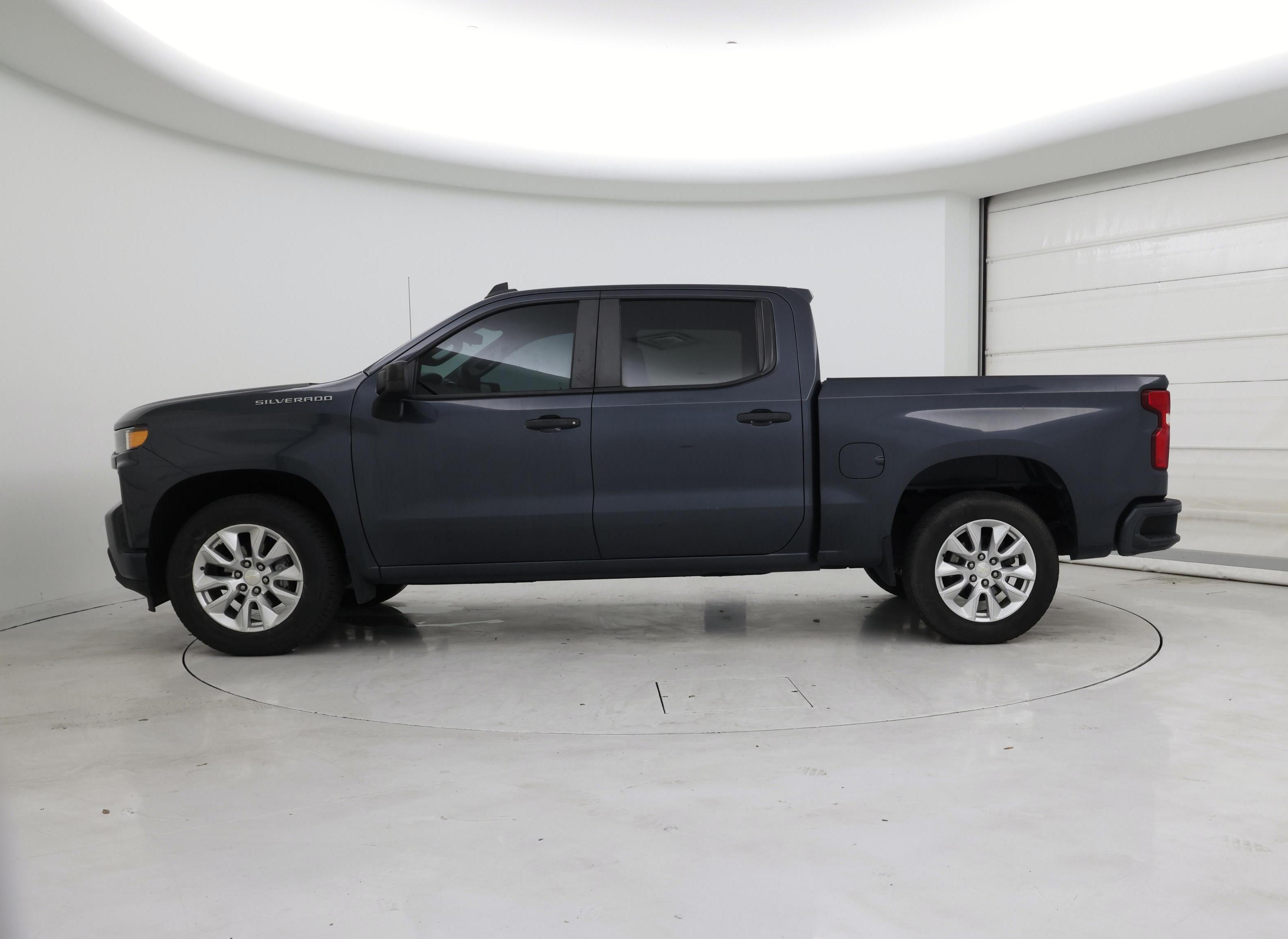 Thumbnail: 2022 Chevrolet Silverado 1500 - 3