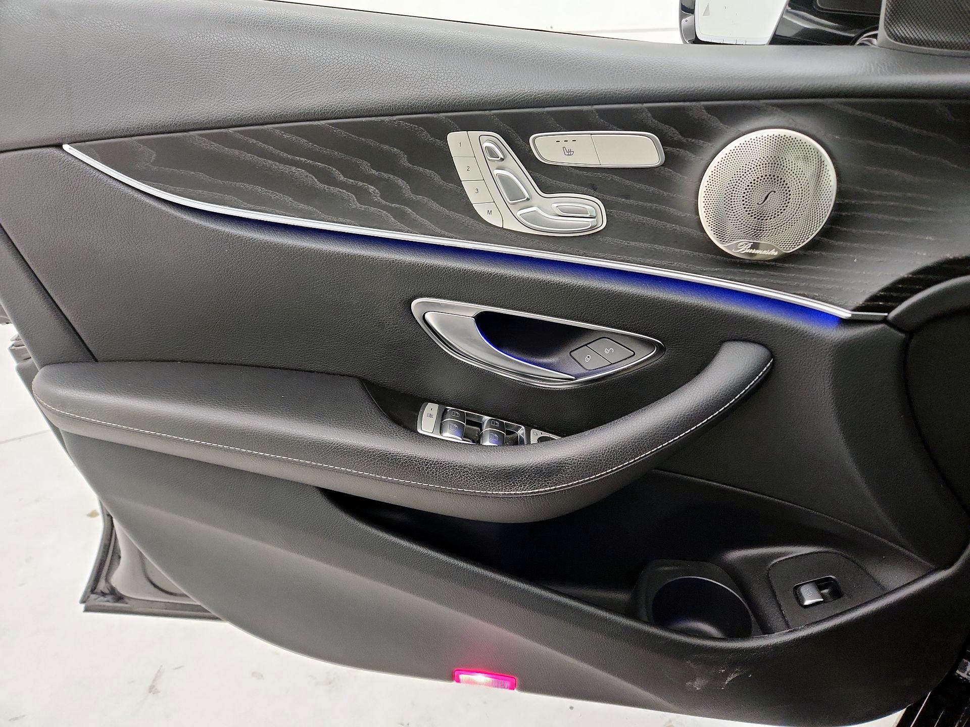 Thumbnail: 2022 Mercedes-Benz E-Class - 12