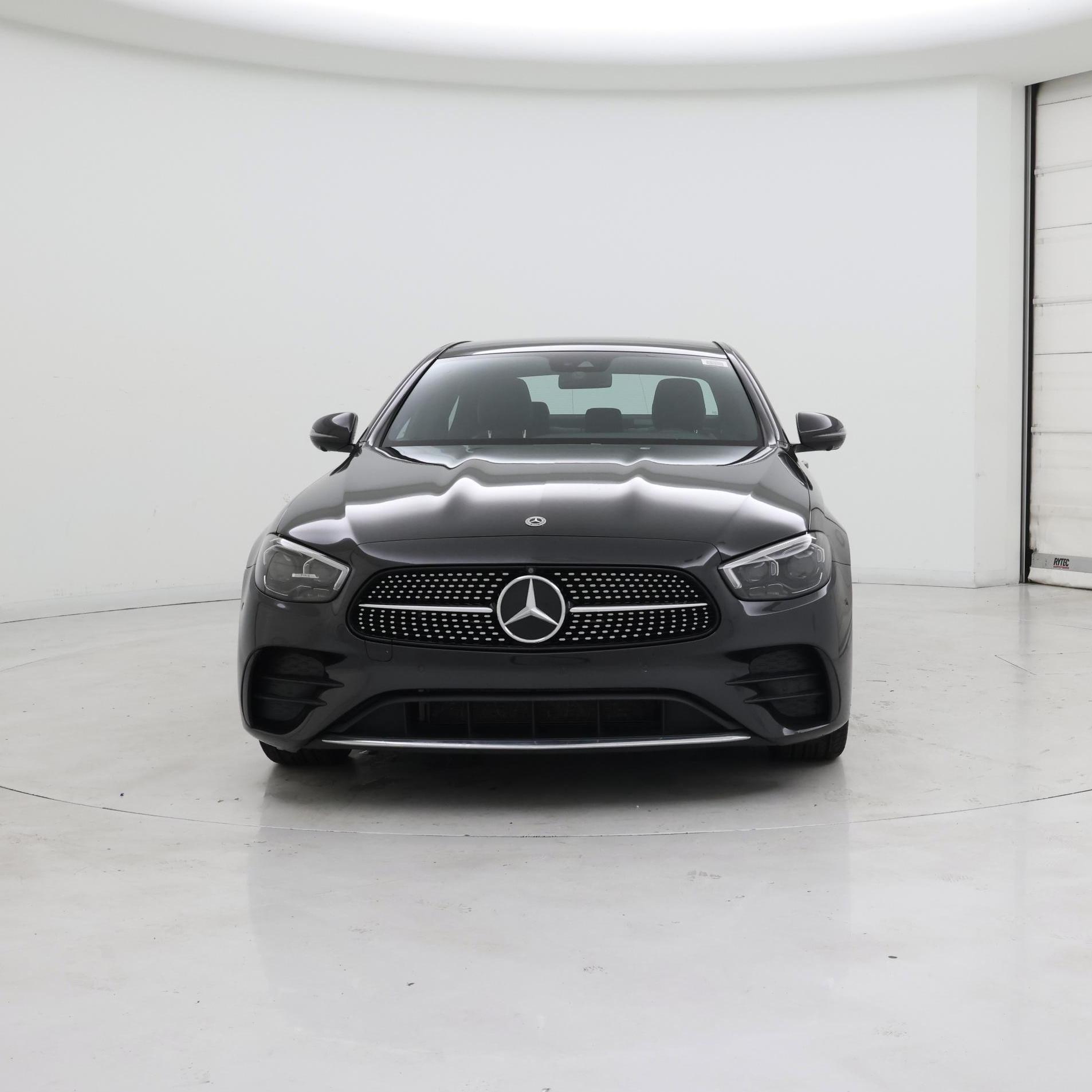 Thumbnail: 2022 Mercedes-Benz E-Class - 5