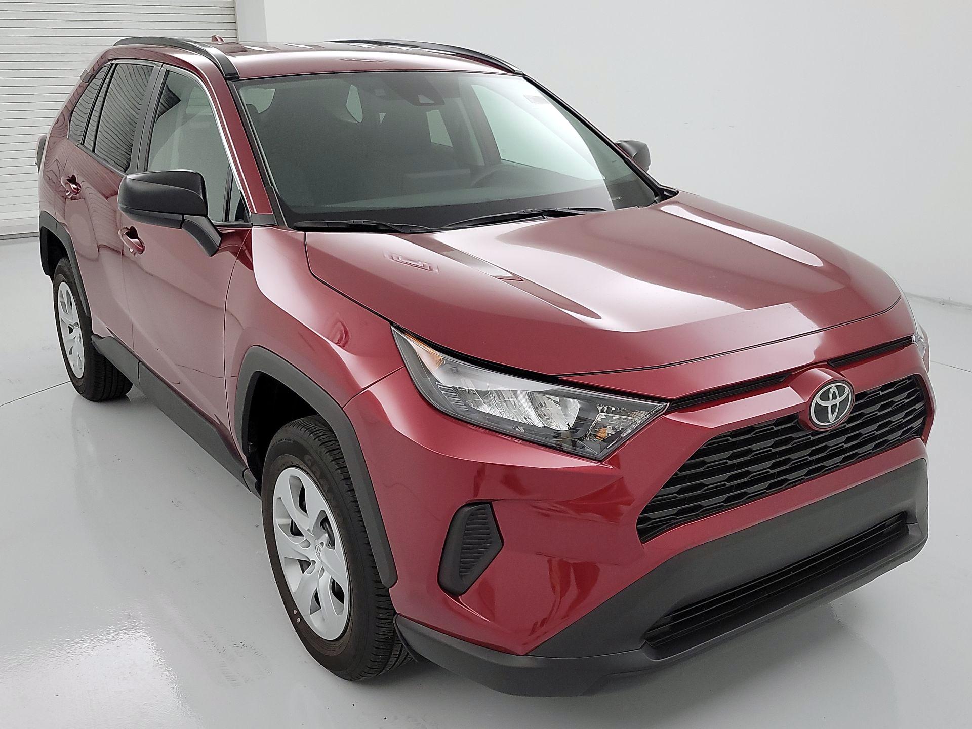 Thumbnail: 2021 Toyota RAV4 - 1