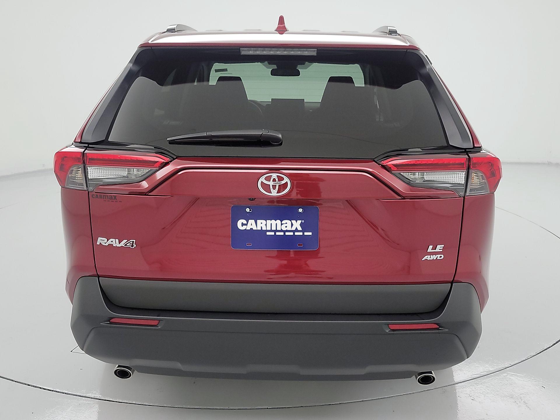 Thumbnail: 2021 Toyota RAV4 - 6