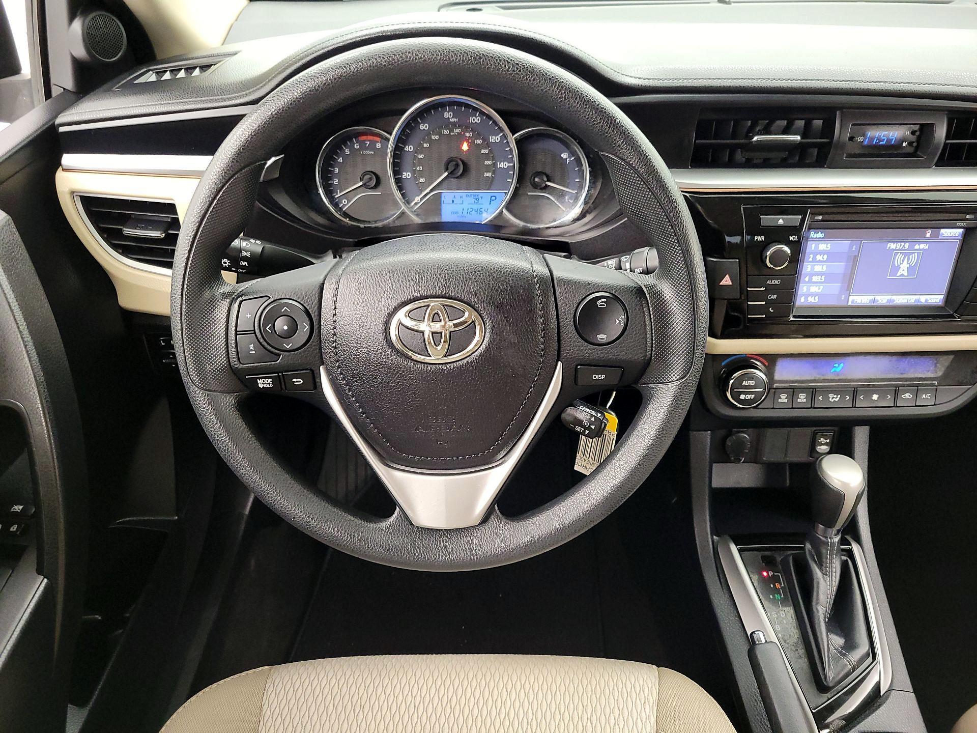 Thumbnail: 2016 Toyota Corolla - 10