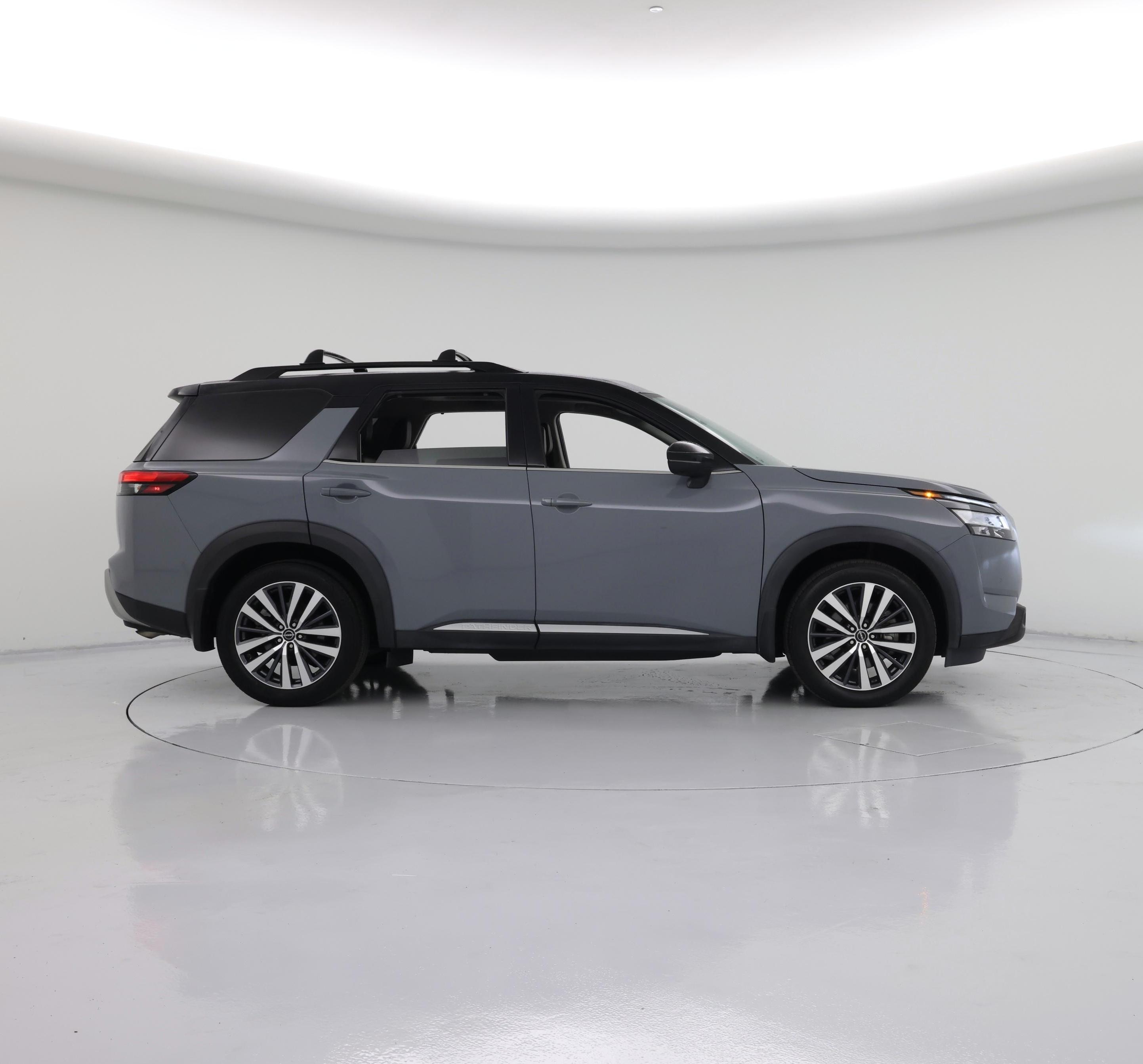 Thumbnail: 2022 Nissan Pathfinder - 7