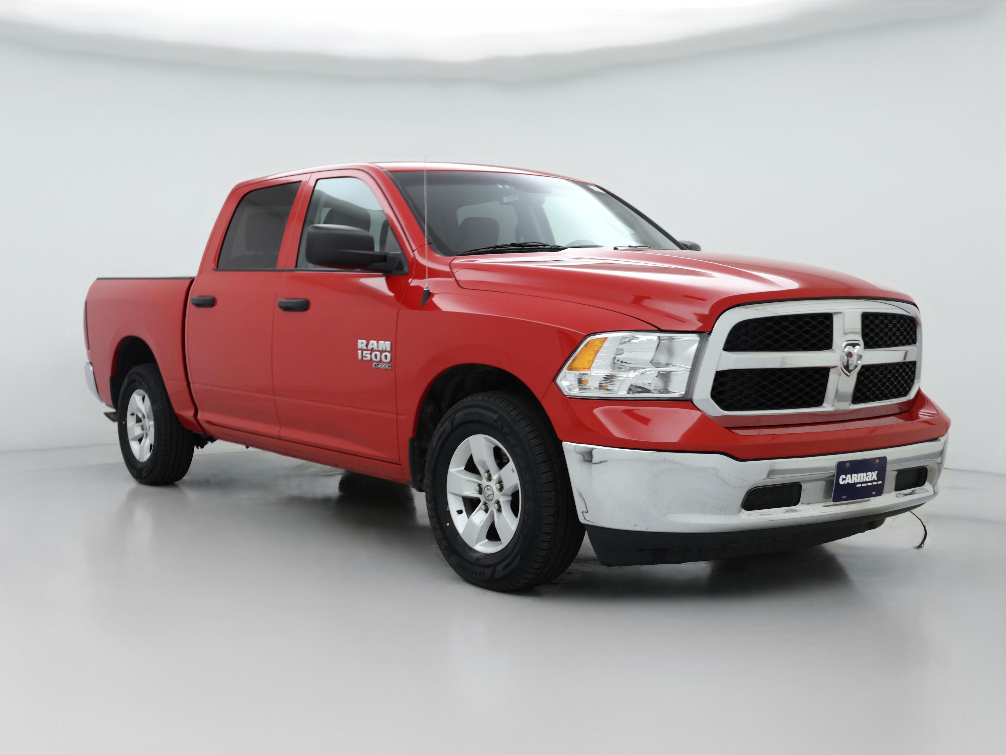 Thumbnail: 2022 RAM 1500 Classic - 1