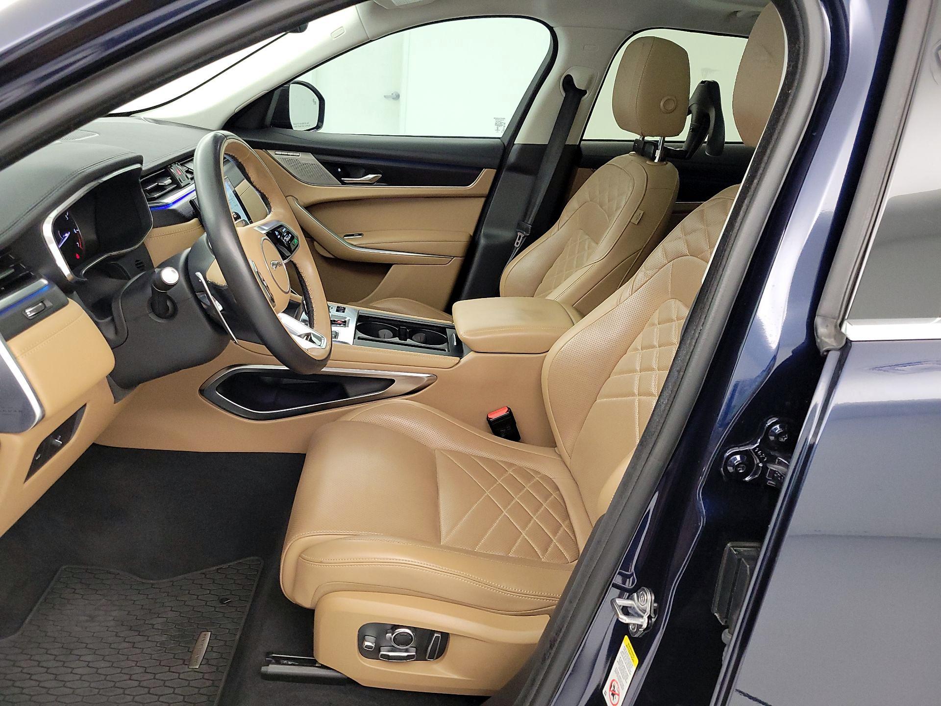 Thumbnail: 2023 Jaguar F-Pace - 9