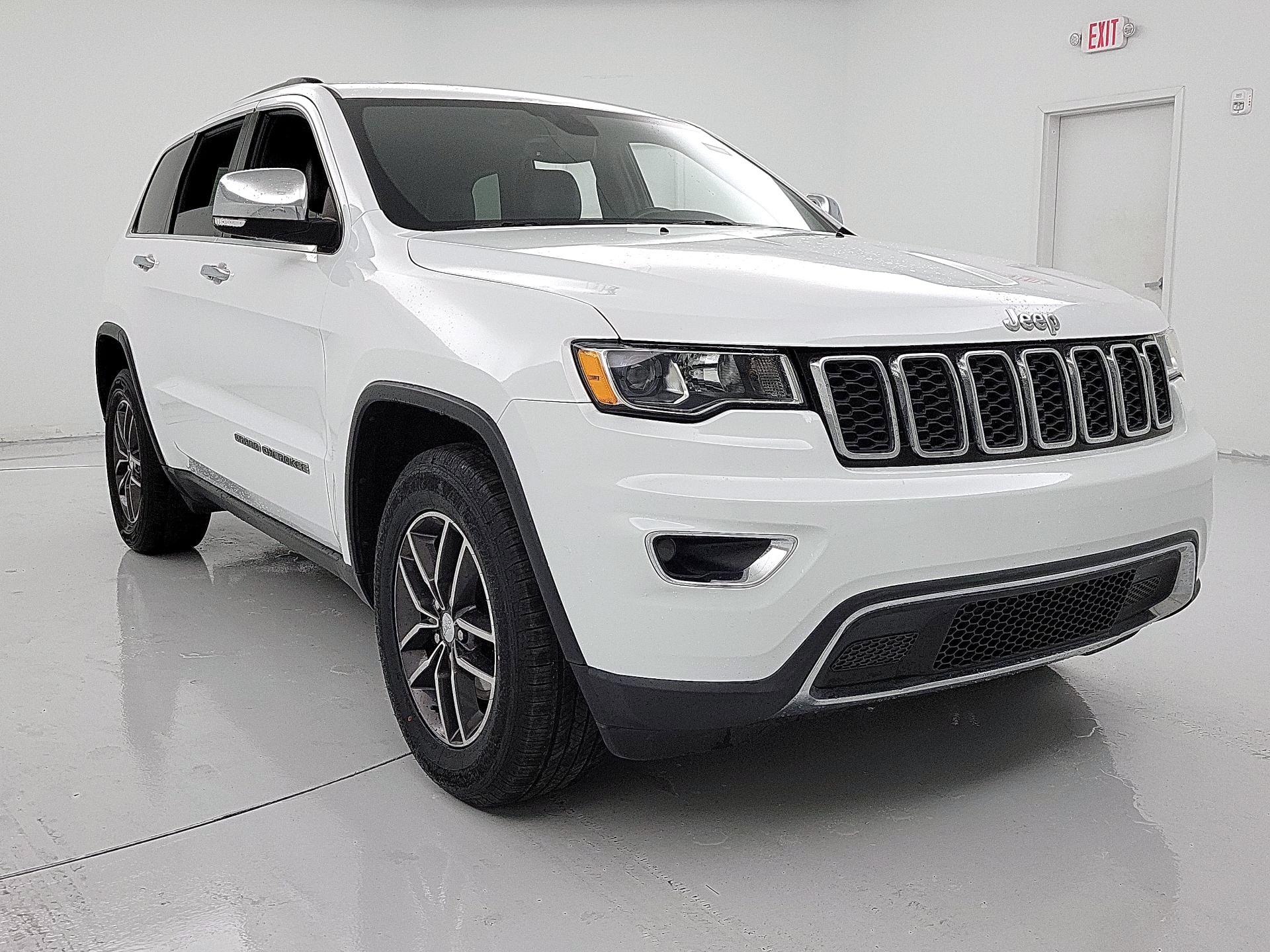 Thumbnail: 2018 Jeep Grand Cherokee - 1