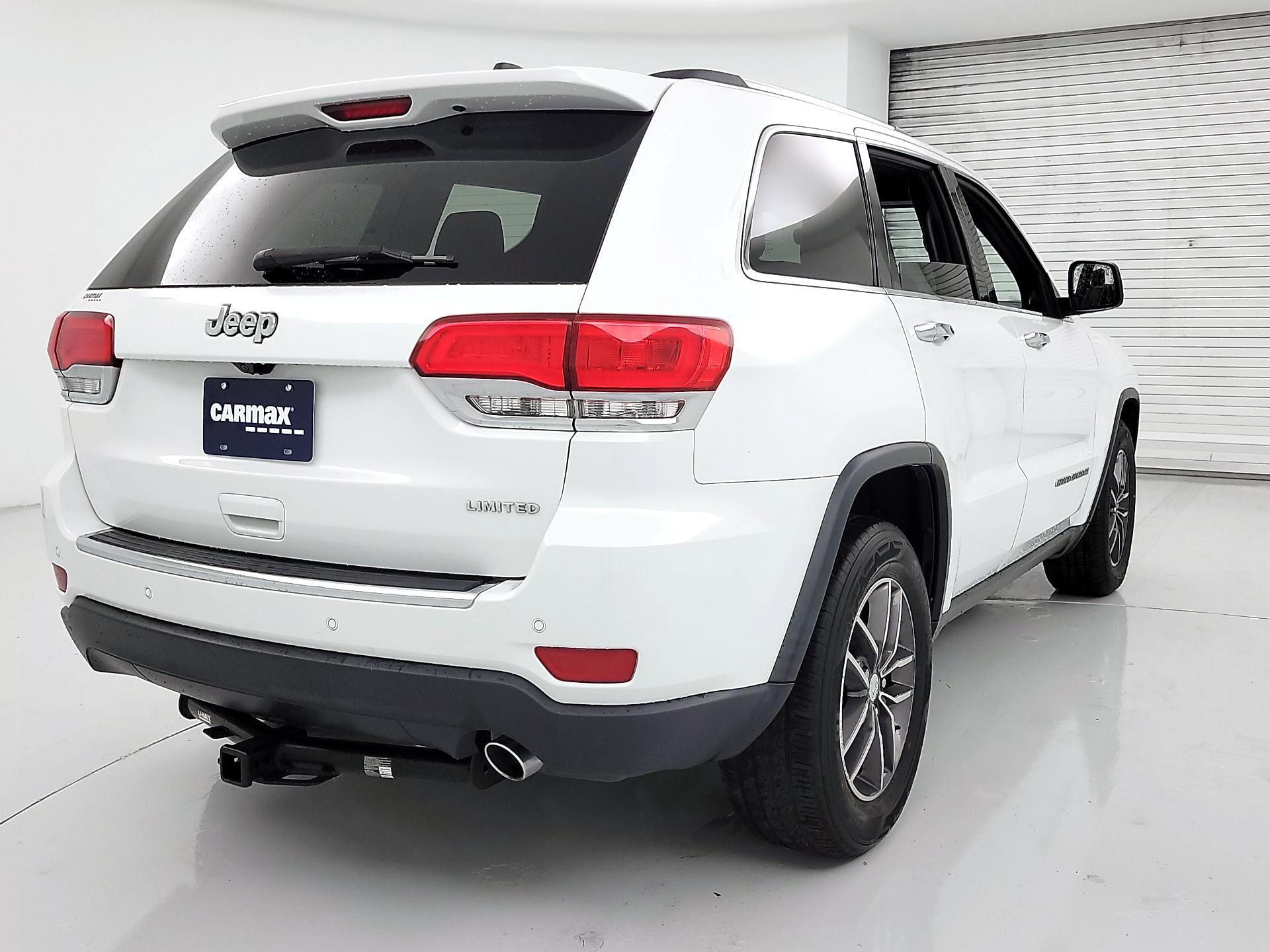 Thumbnail: 2018 Jeep Grand Cherokee - 5