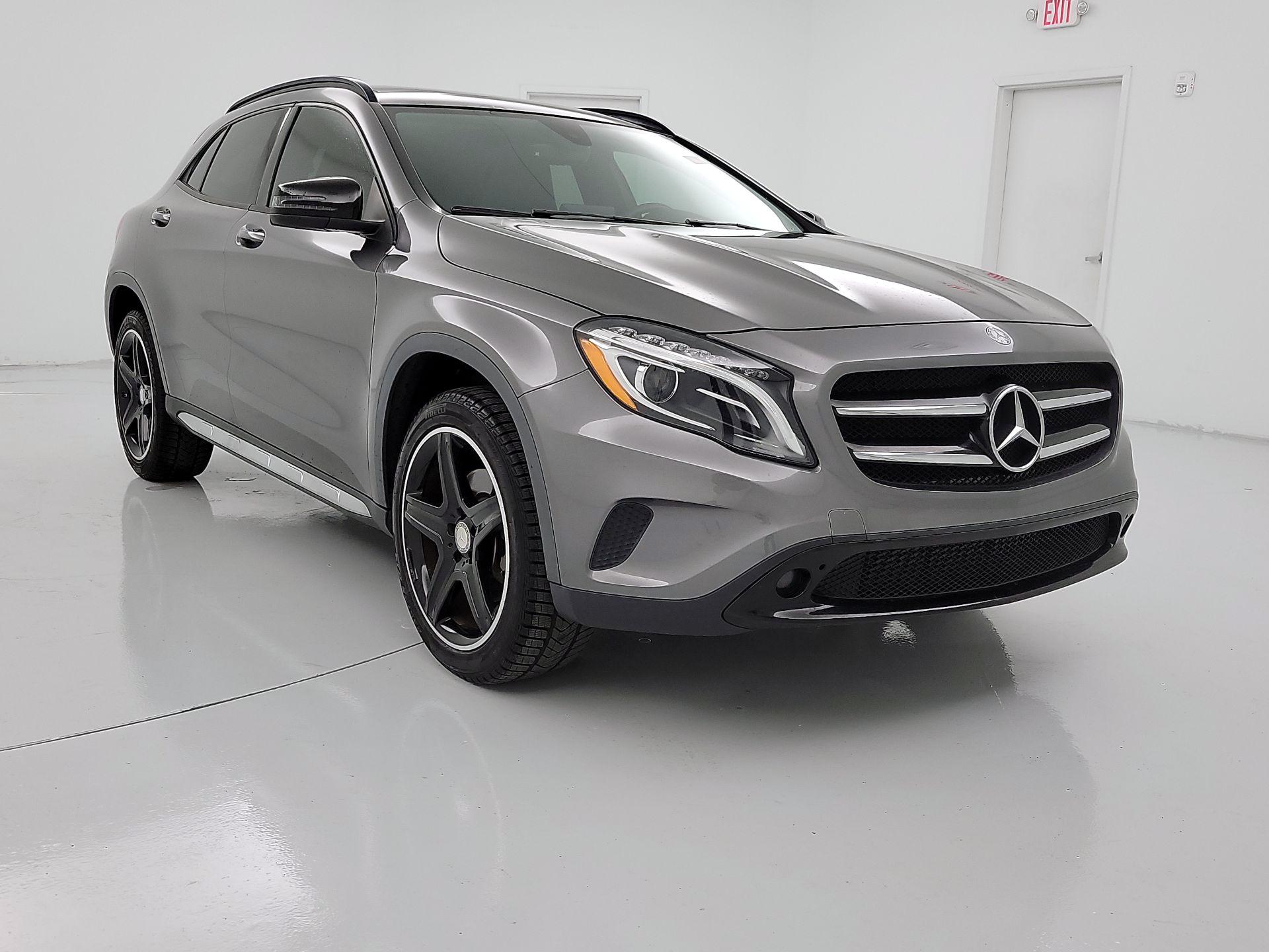 Thumbnail: 2017 Mercedes-Benz GLA - 1