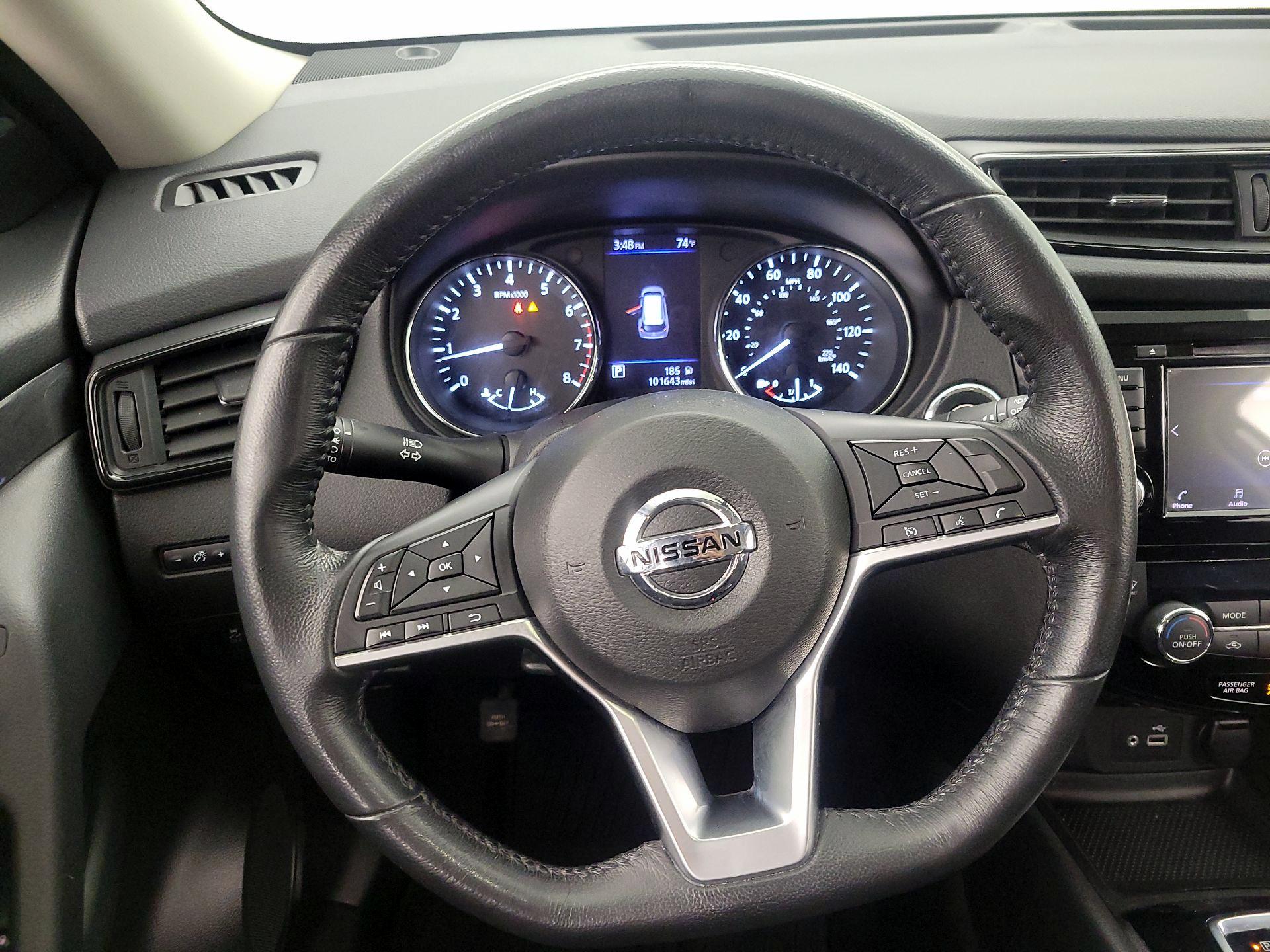 Thumbnail: 2018 Nissan Rogue - 10