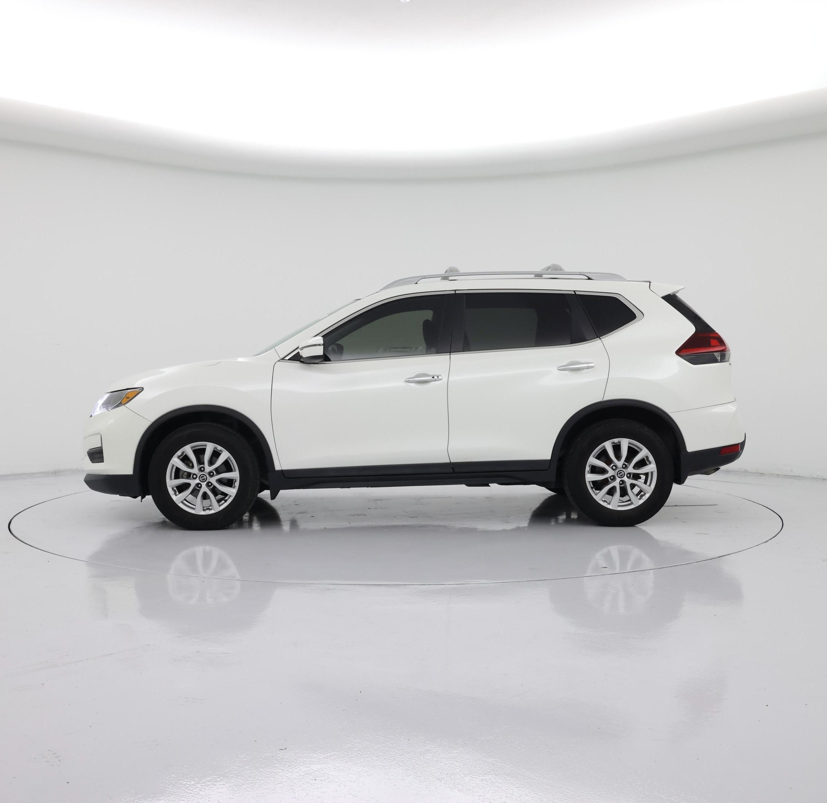 Thumbnail: 2018 Nissan Rogue - 3
