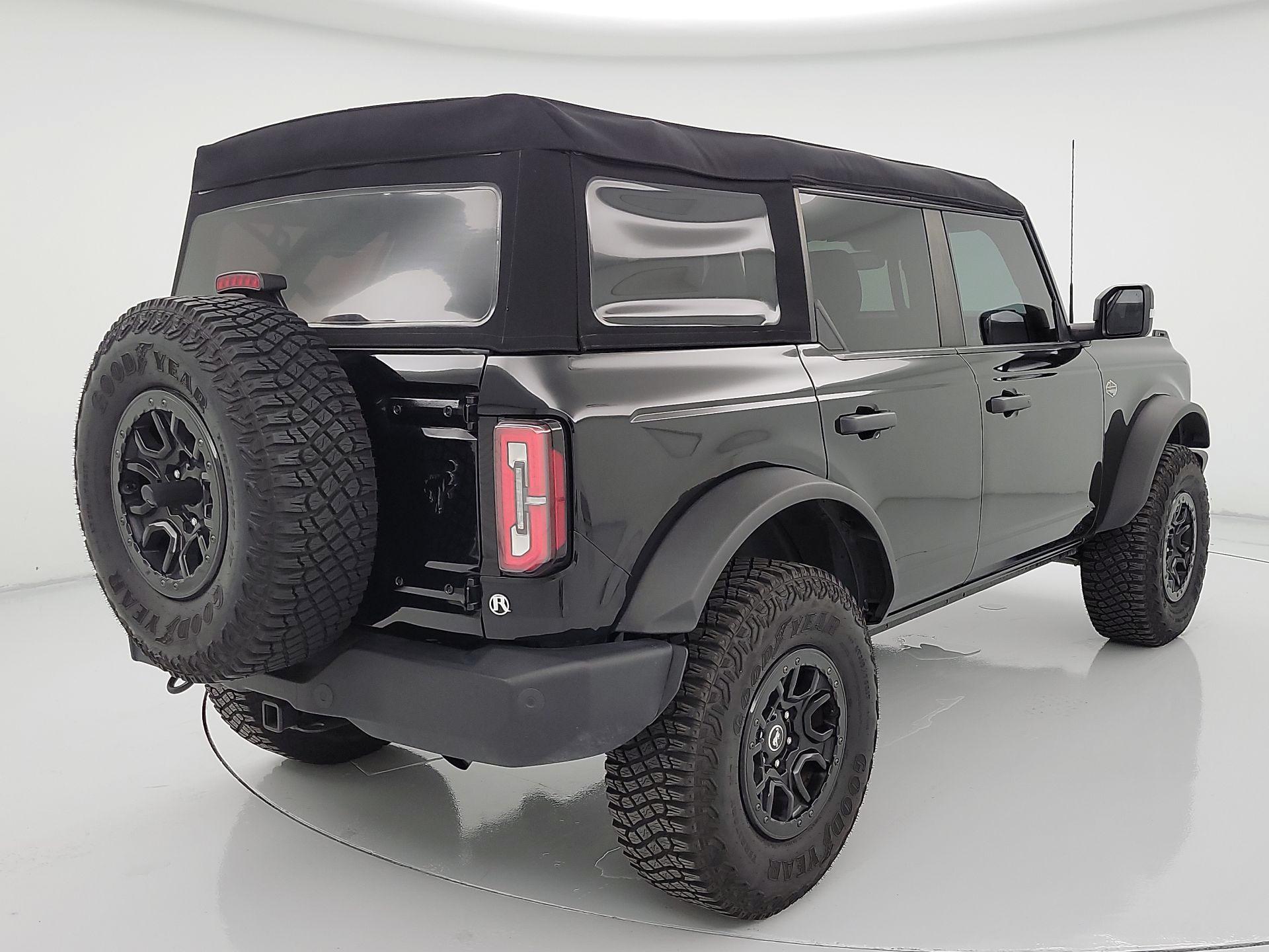 Thumbnail: 2023 Ford Bronco - 5