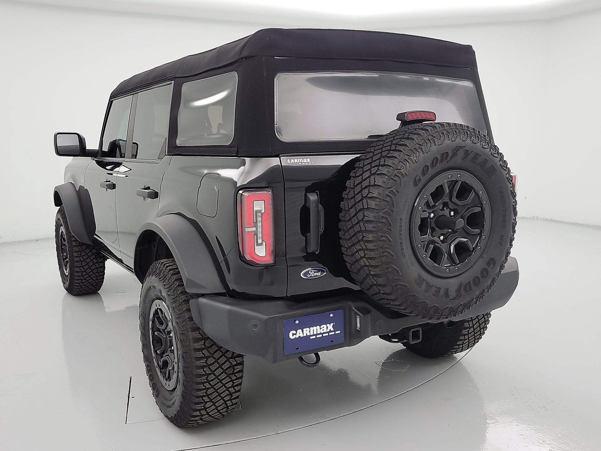 Thumbnail: 2023 Ford Bronco - 7