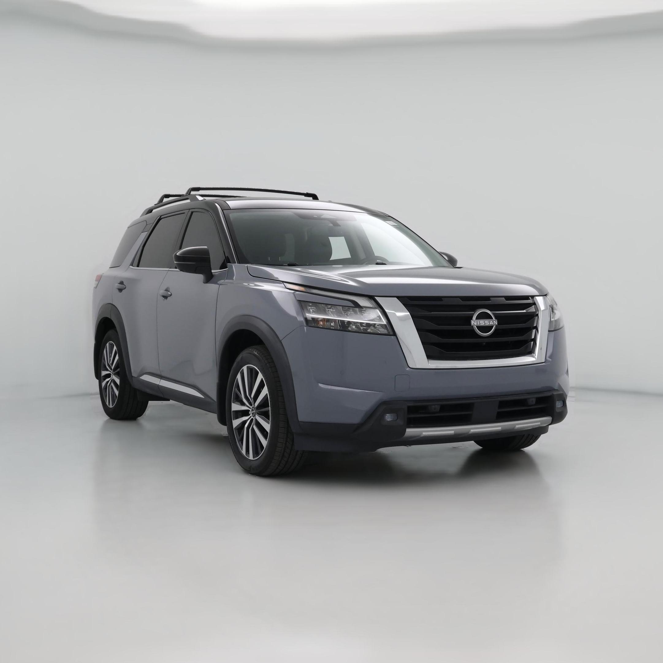 Thumbnail: 2016 Nissan Rogue - 1