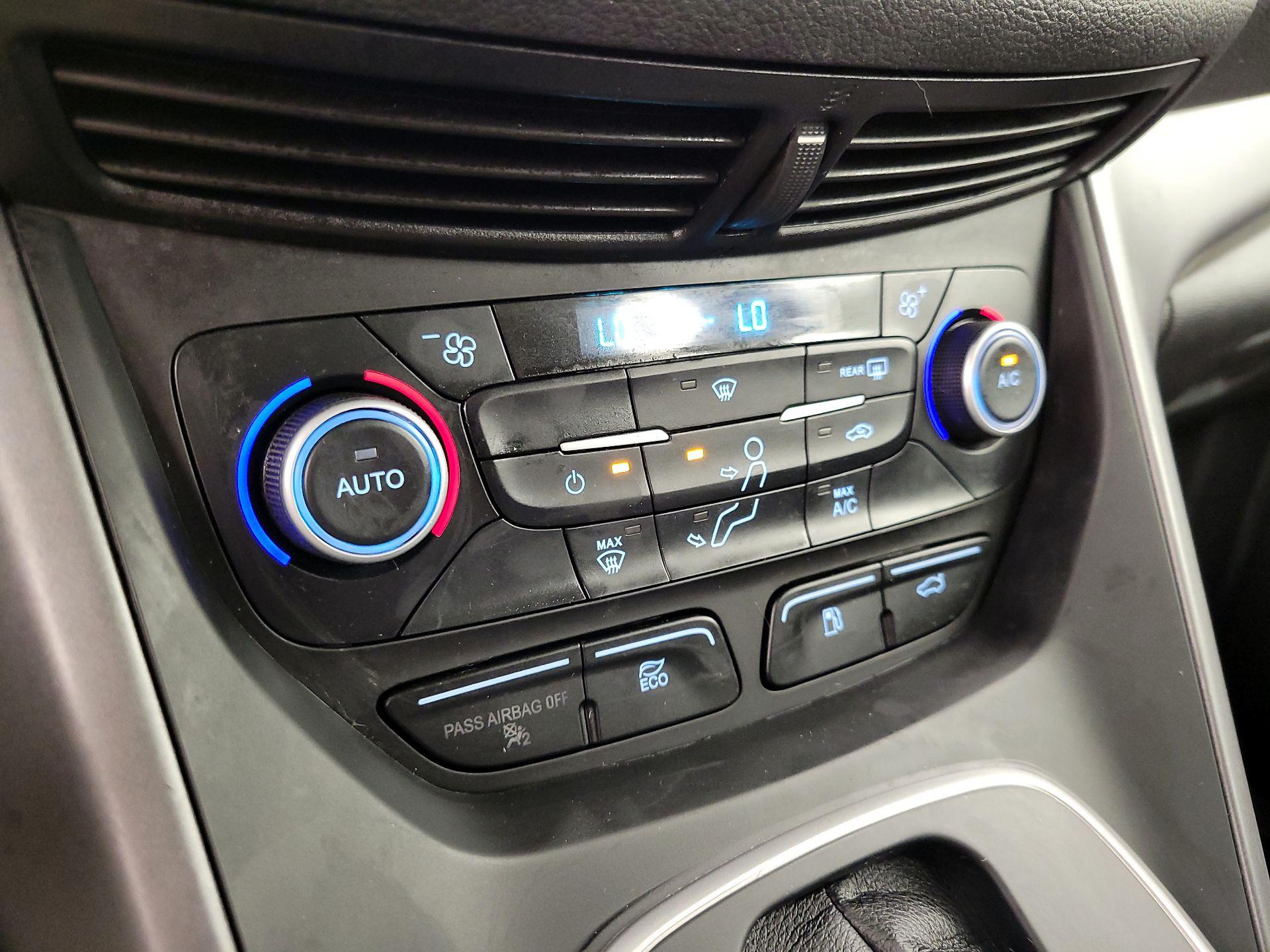 Thumbnail: 2018 Ford C-Max - 16