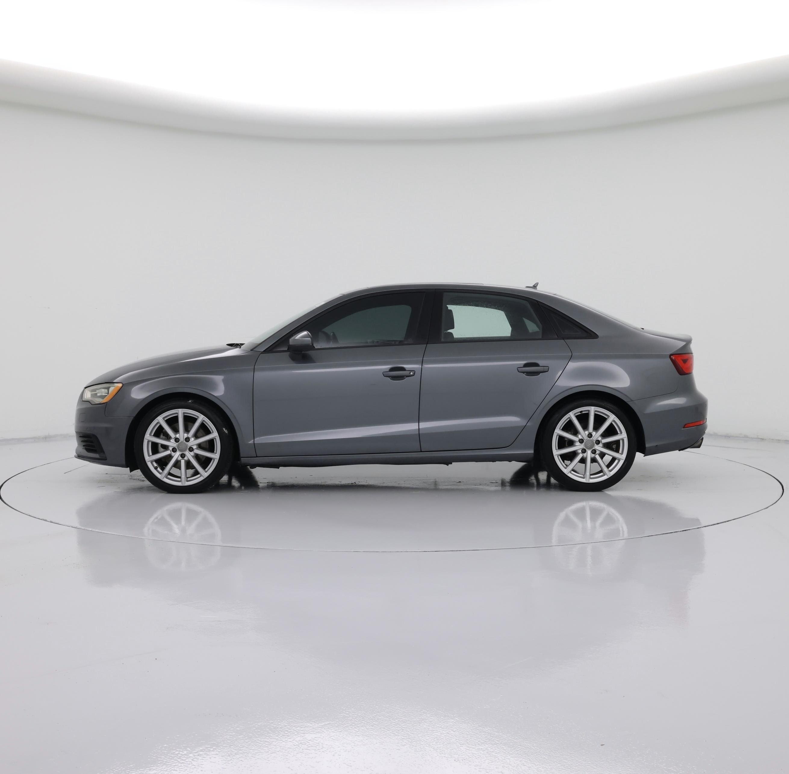 Thumbnail: 2016 Audi A3 - 3