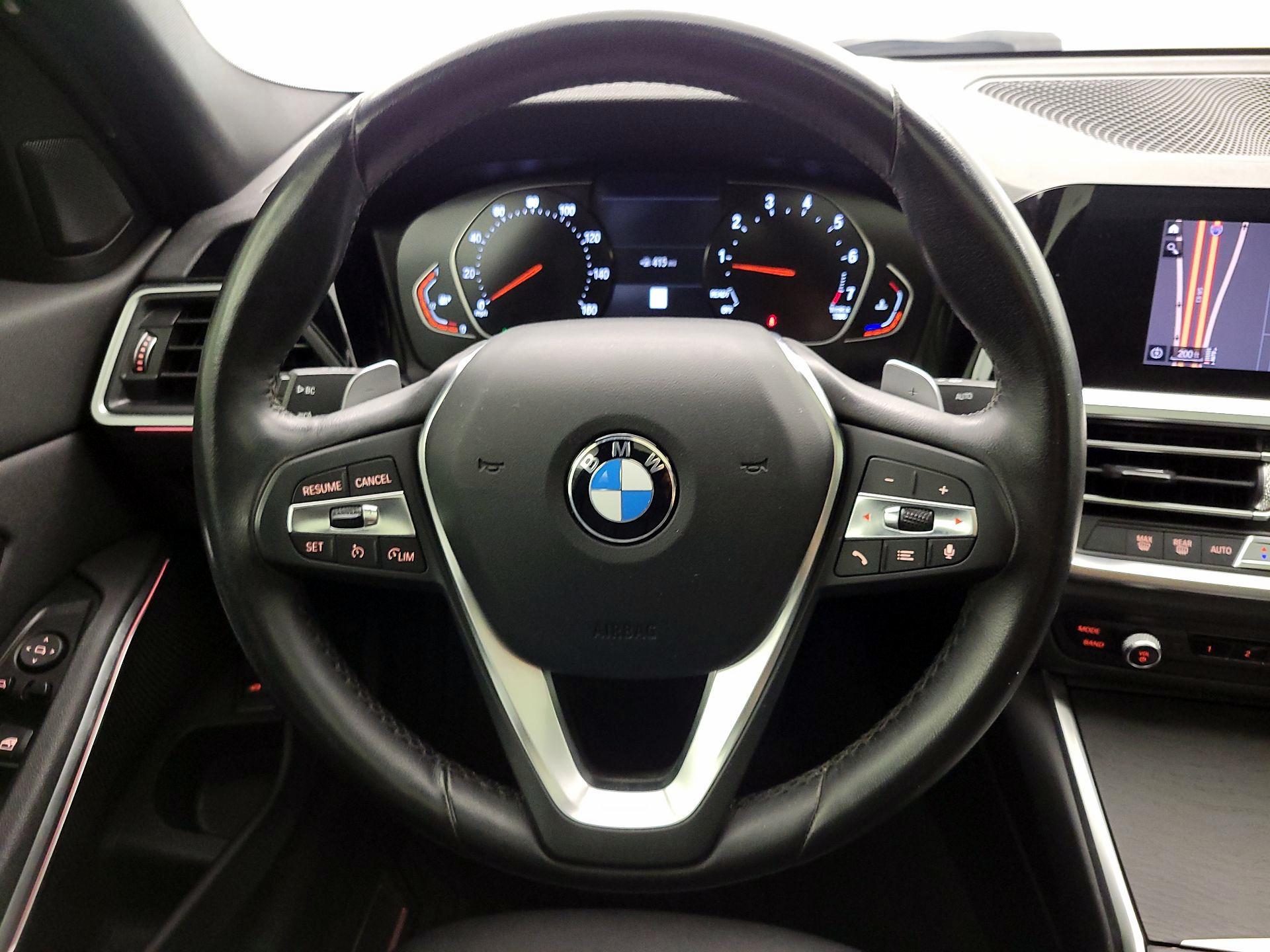 Thumbnail: 2021 BMW 3 Series - 10