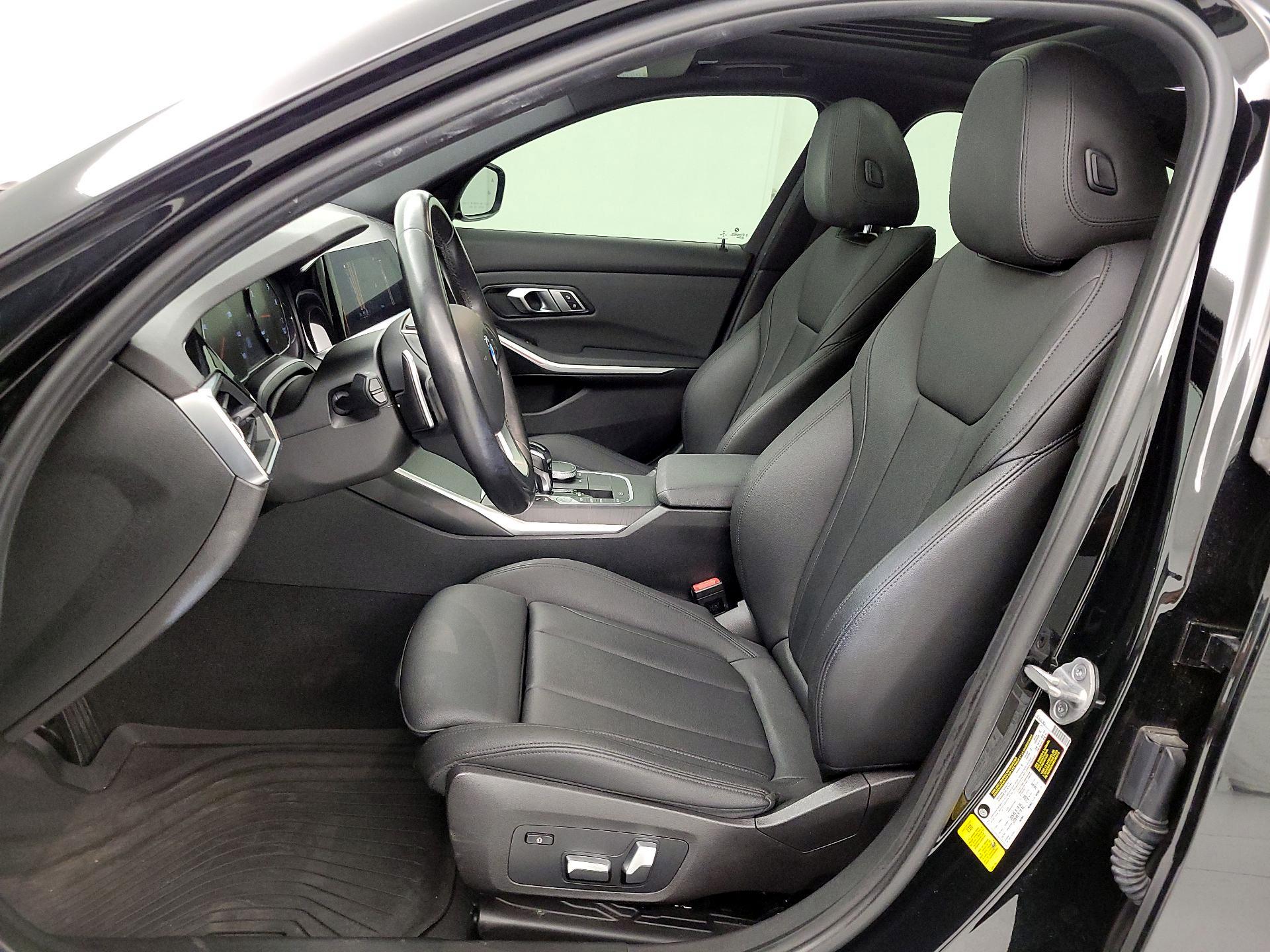 Thumbnail: 2021 BMW 3 Series - 11