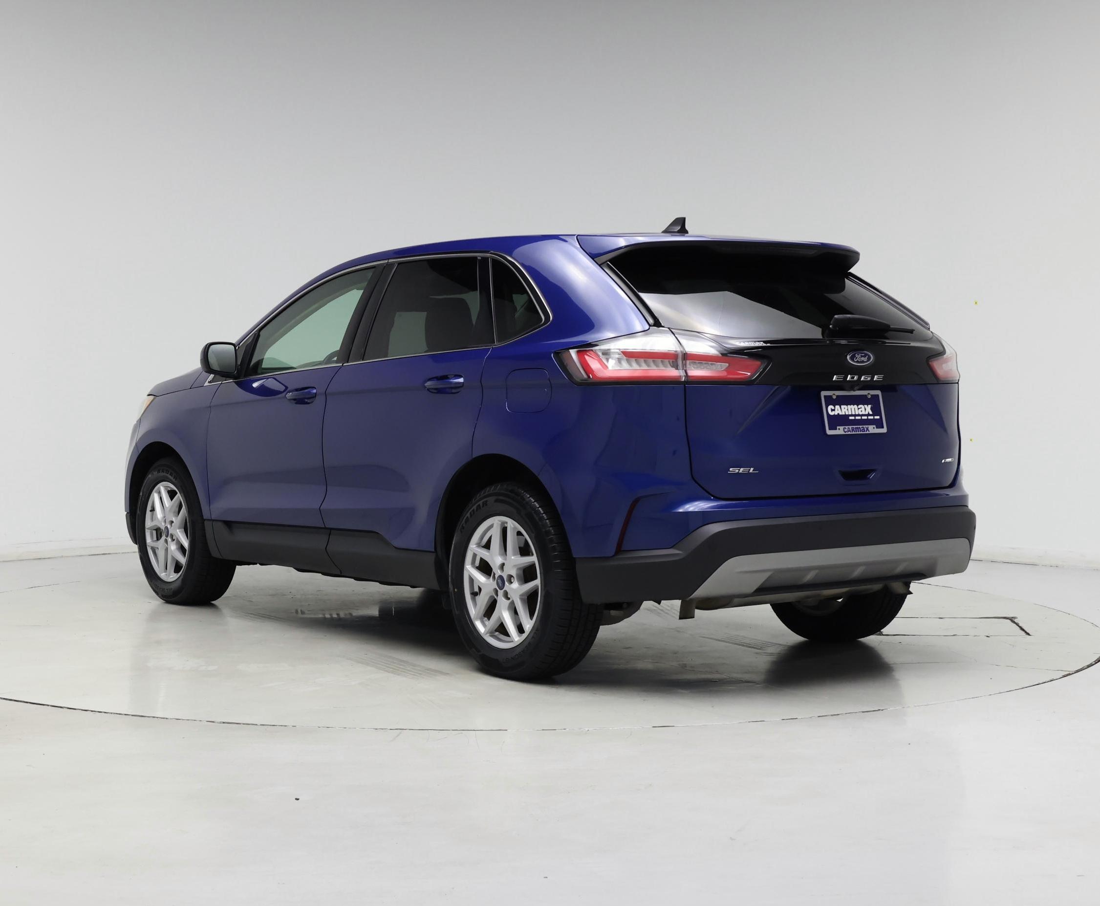 Thumbnail: 2022 Ford Edge - 2