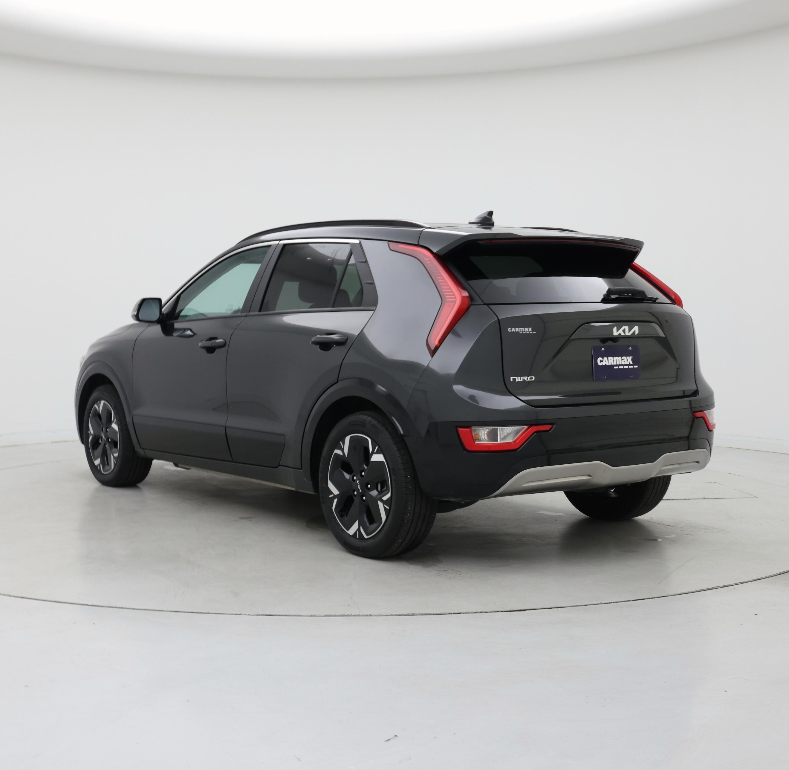 Thumbnail: 2023 Kia Niro - 2