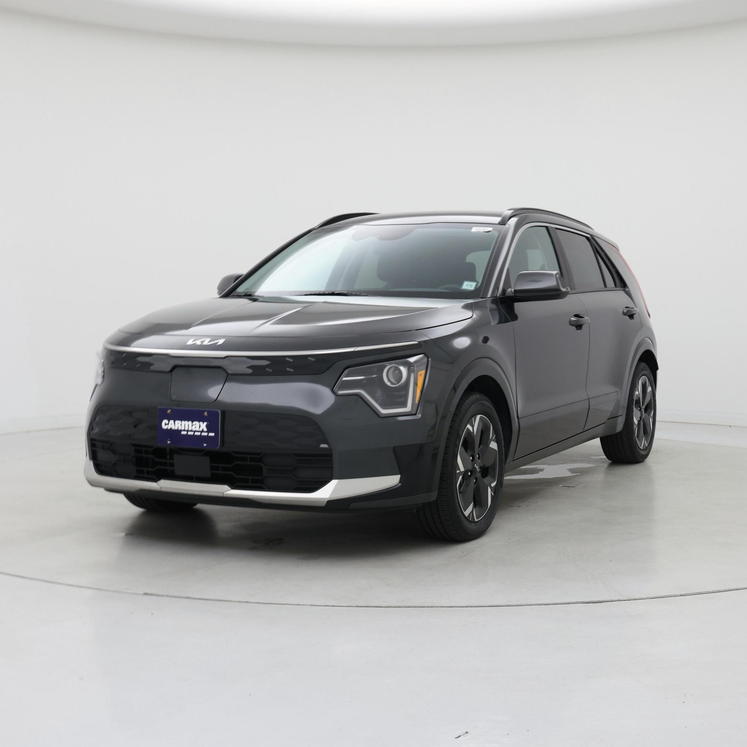 Thumbnail: 2023 Kia Niro - 4