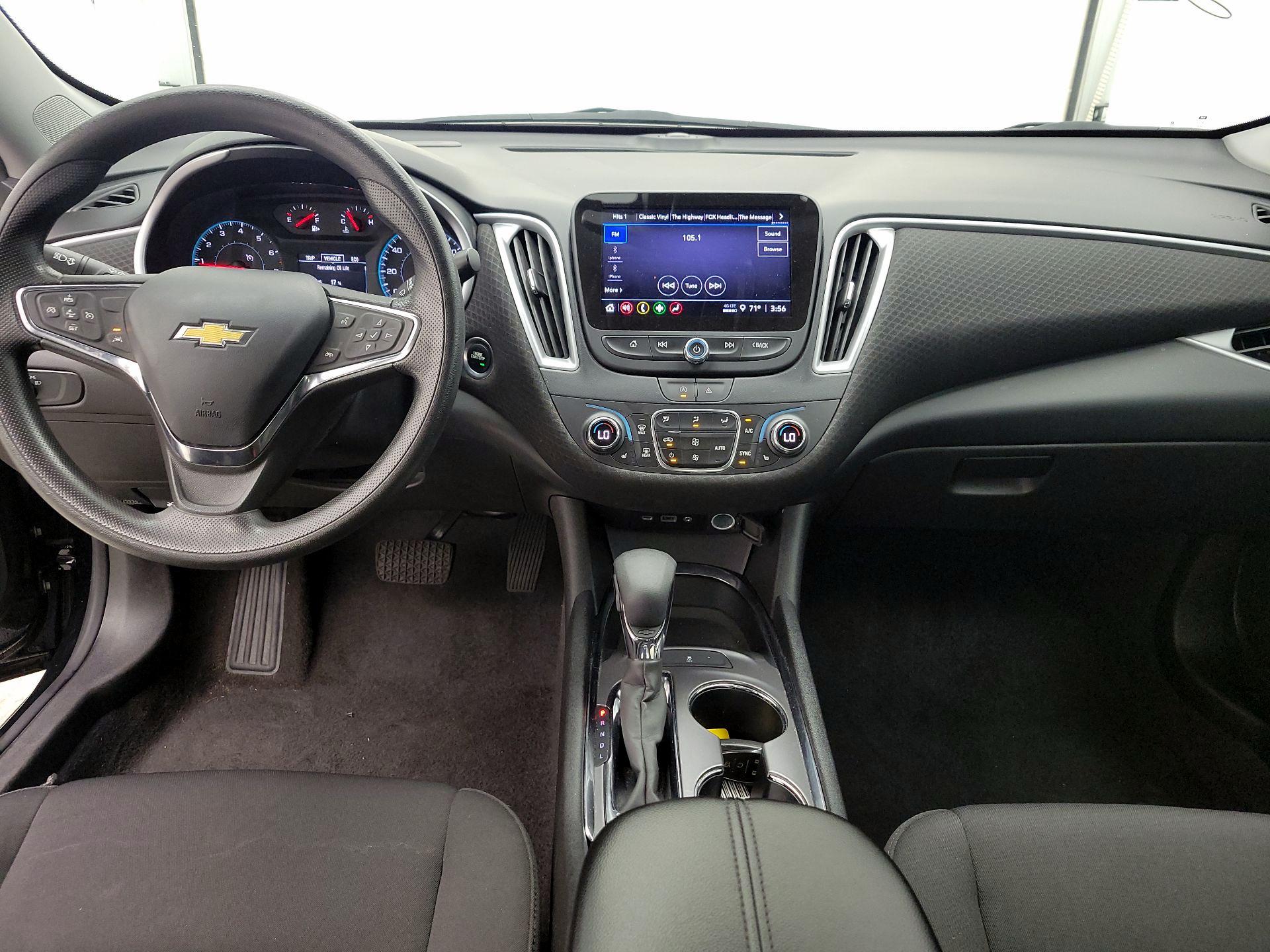 Thumbnail: 2023 Chevrolet Malibu - 9