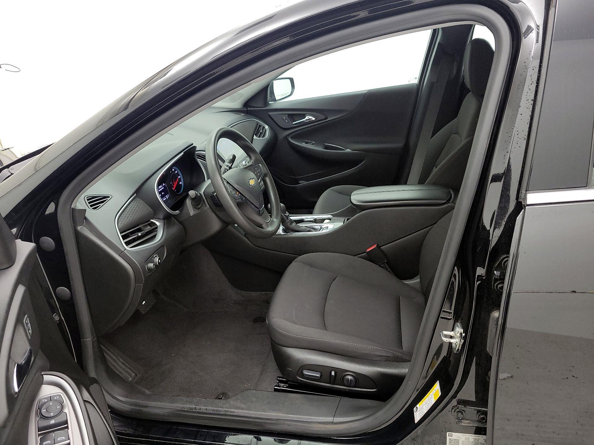 Thumbnail: 2023 Chevrolet Malibu - 11