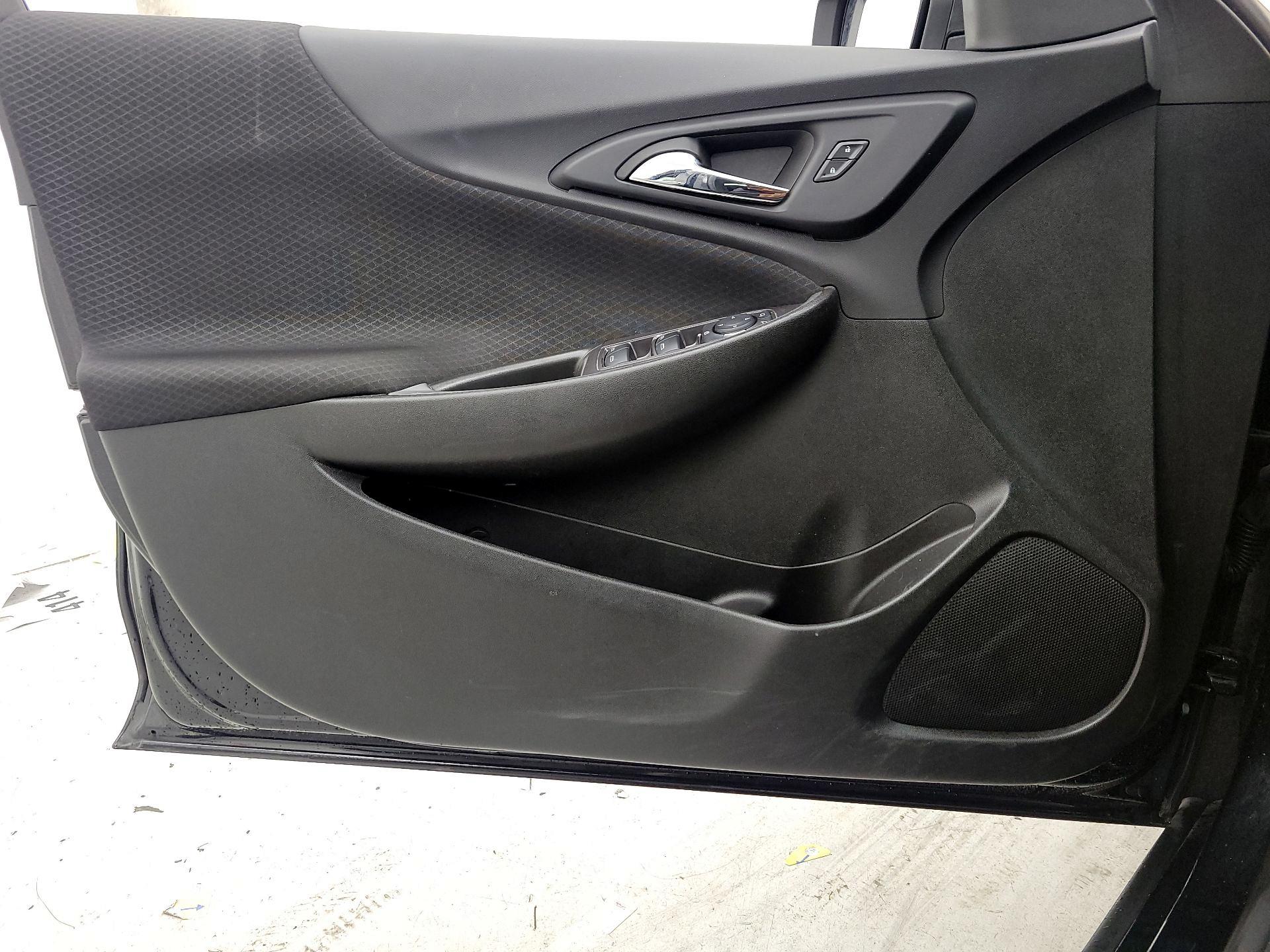 Thumbnail: 2023 Chevrolet Malibu - 12