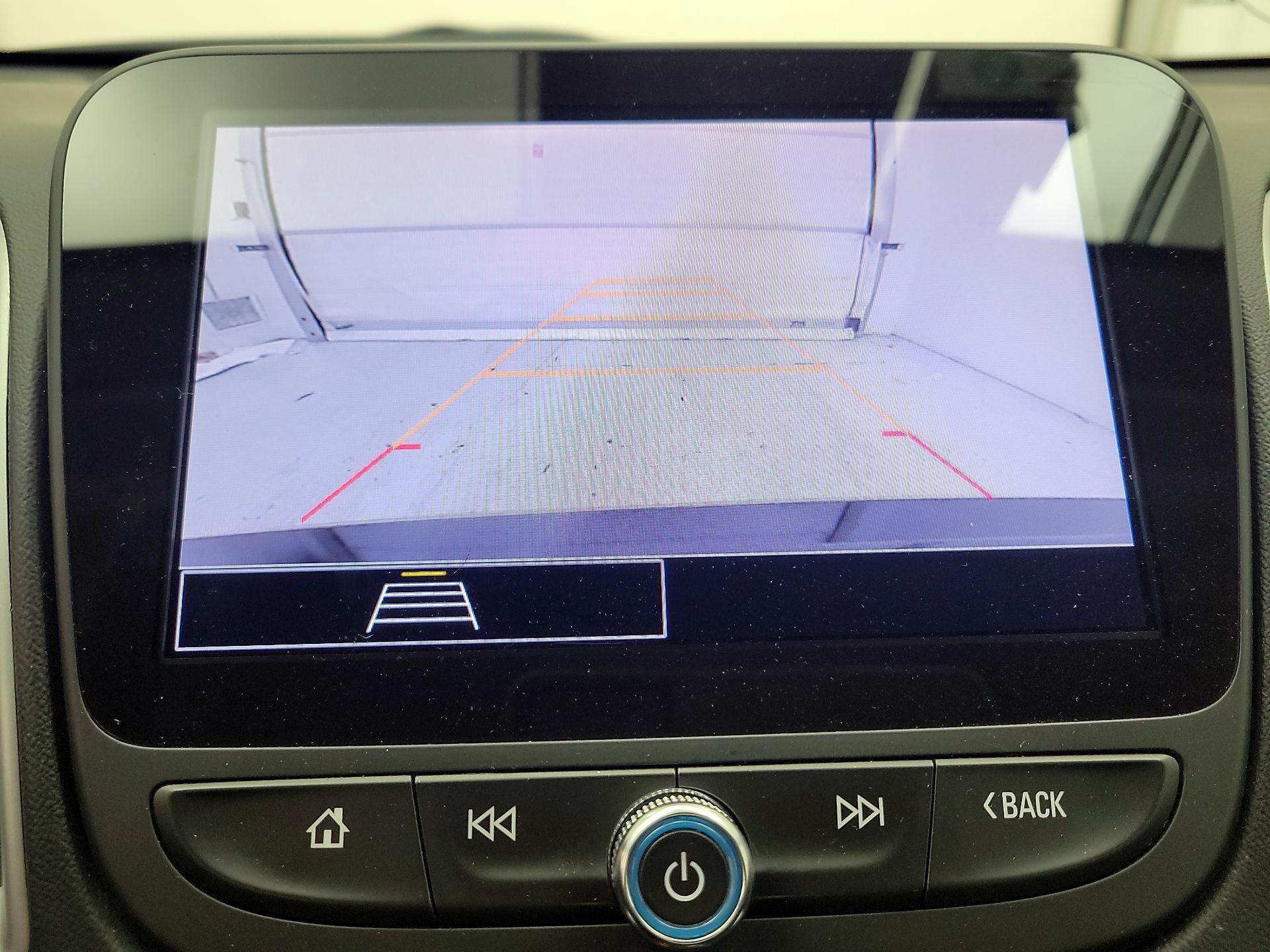 Thumbnail: 2023 Chevrolet Malibu - 14