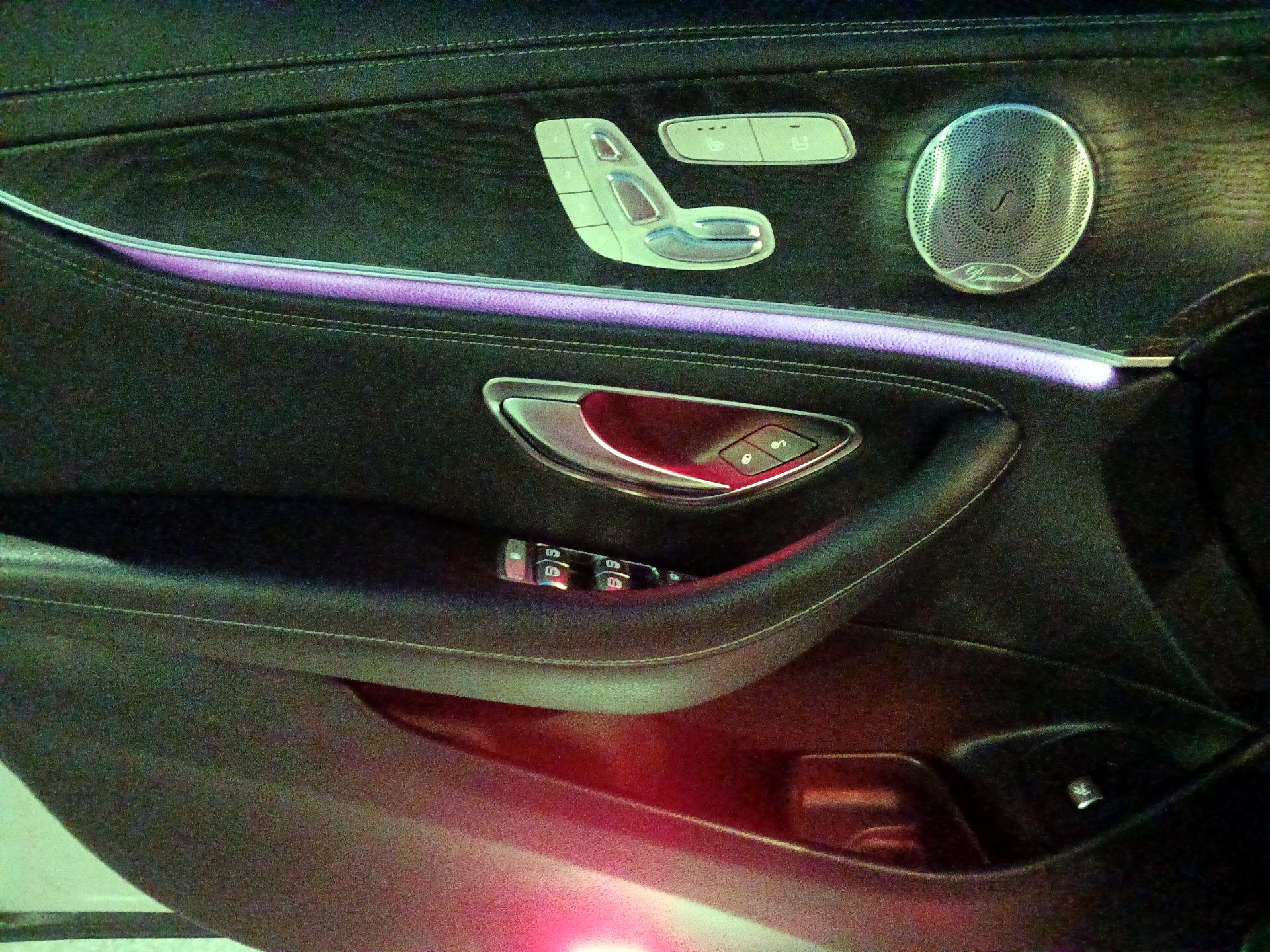 Thumbnail: 2019 Mercedes-Benz E-Class - 10