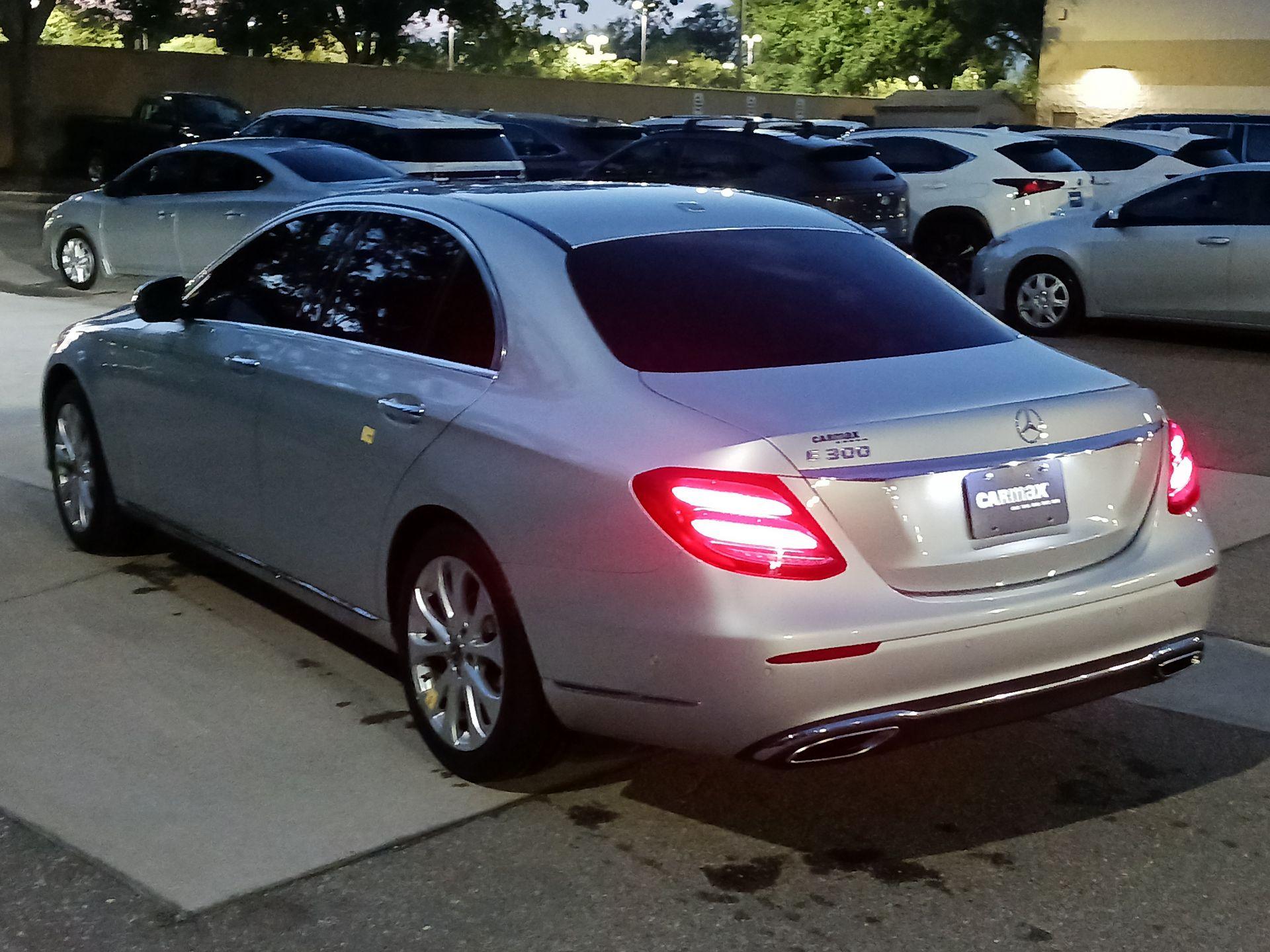 Thumbnail: 2019 Mercedes-Benz E-Class - 7