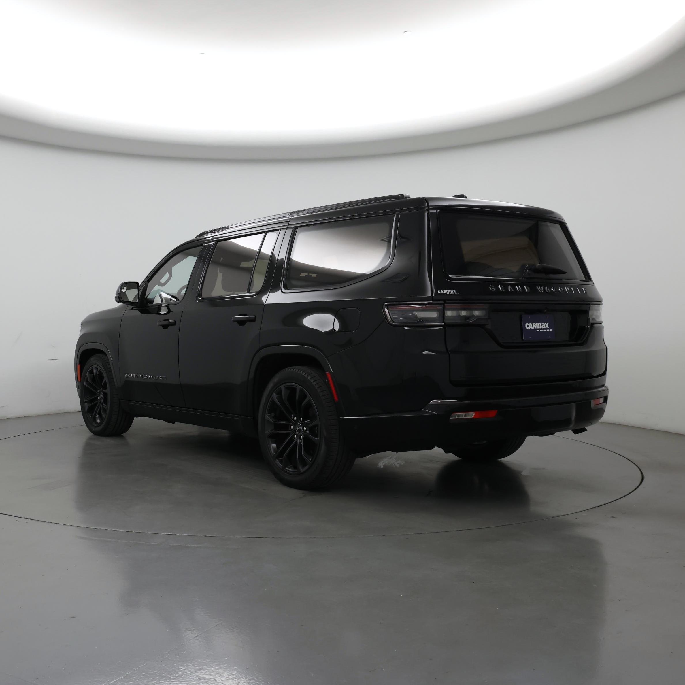 Thumbnail: 2023 Jeep Grand Wagoneer - 2