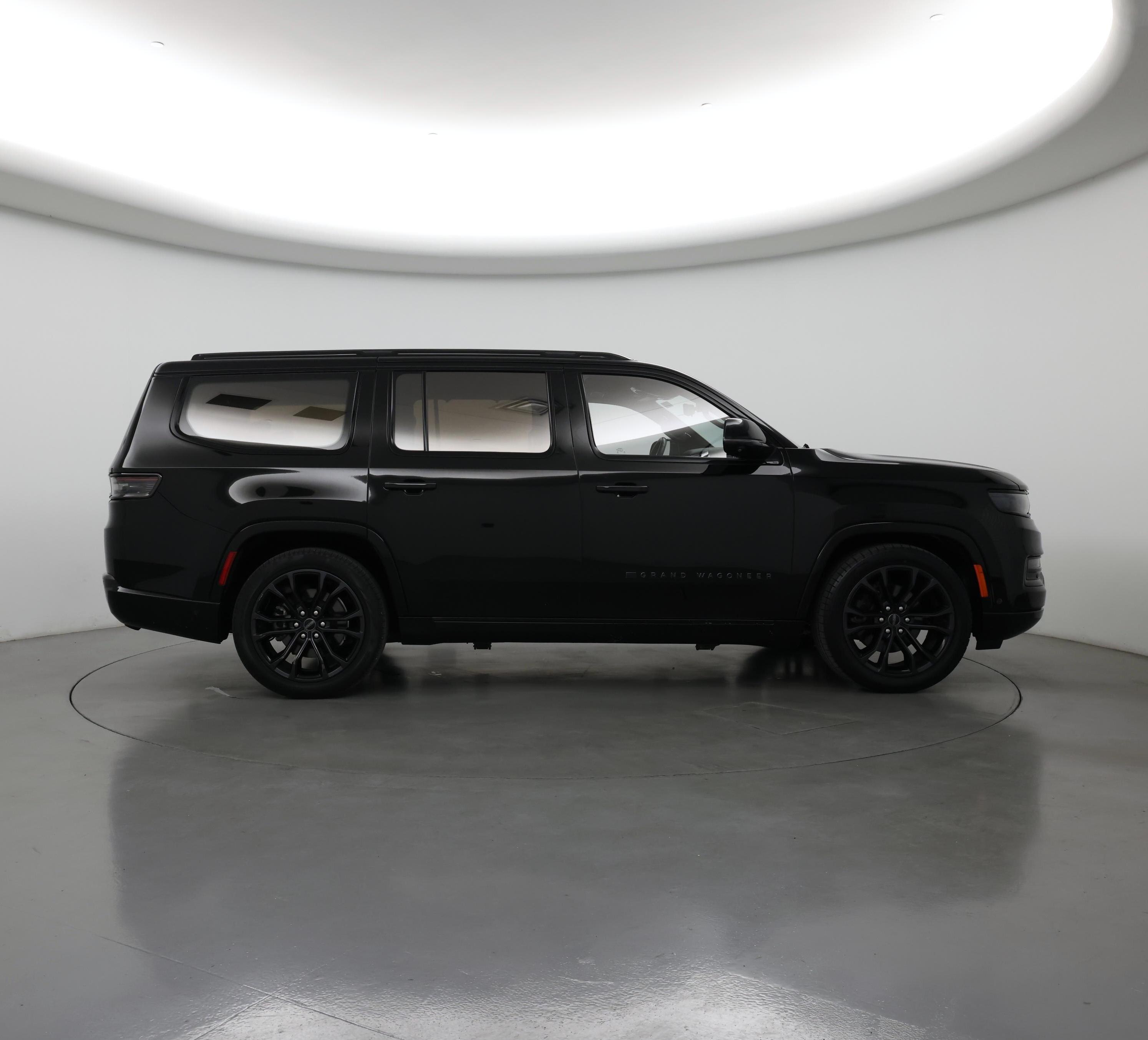 Thumbnail: 2023 Jeep Grand Wagoneer - 7