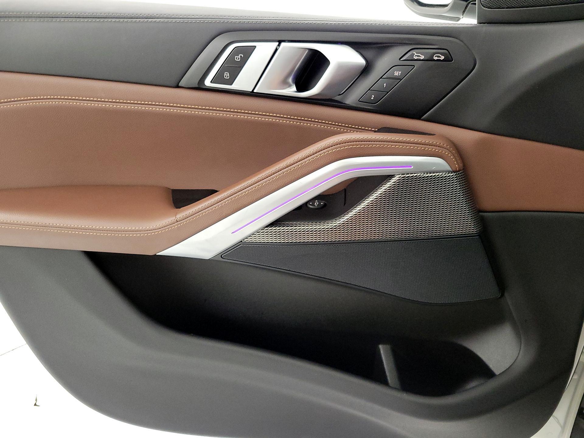 Thumbnail: 2020 BMW X6 - 12