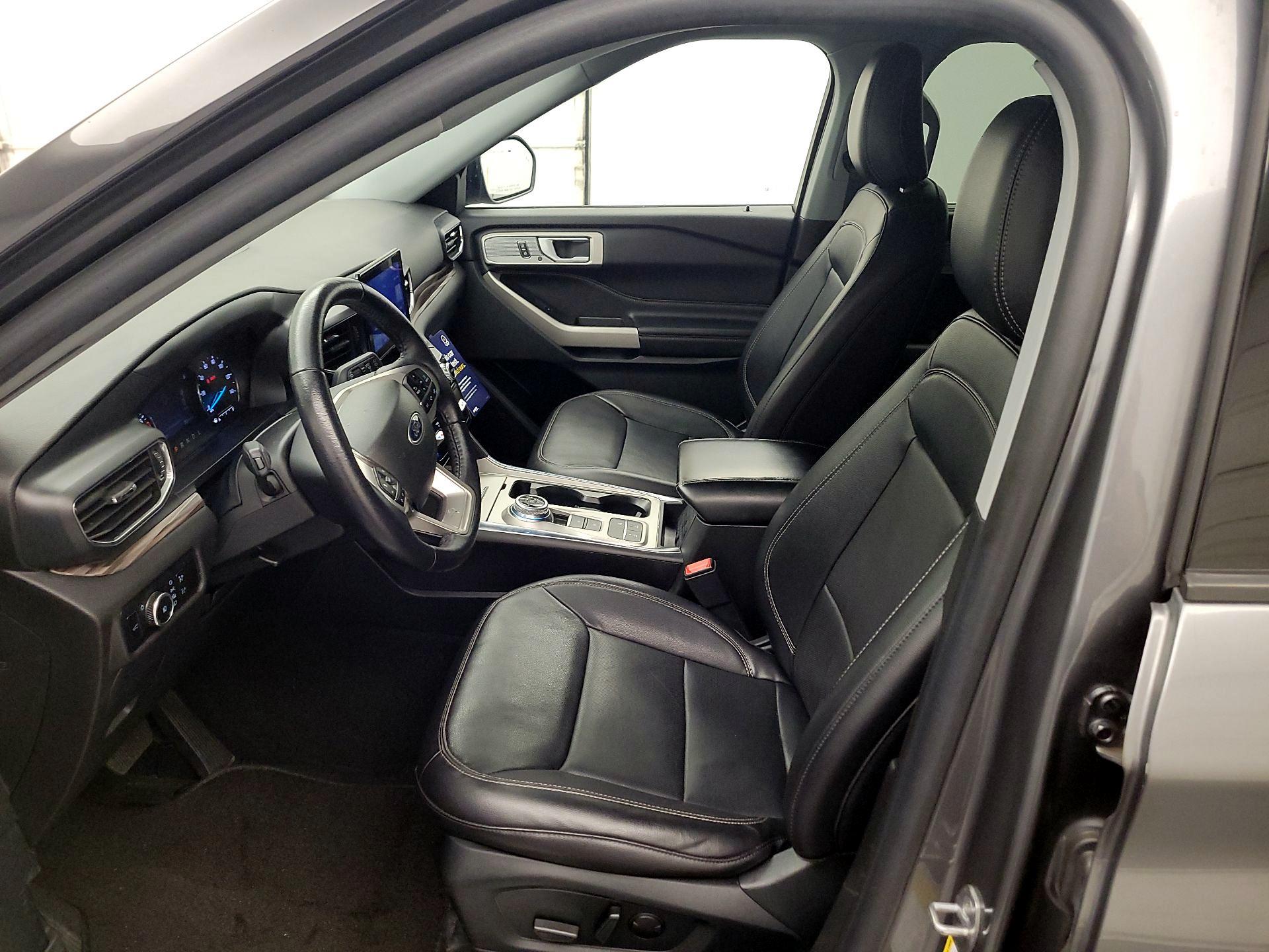 Thumbnail: 2023 Ford Explorer - 11