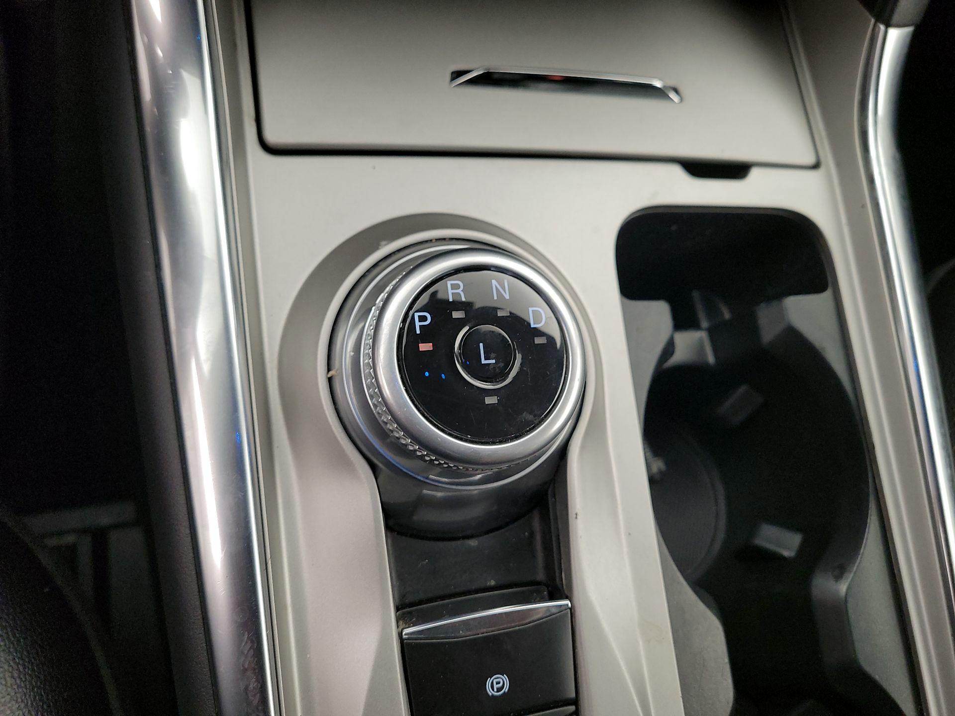 Thumbnail: 2023 Ford Explorer - 15