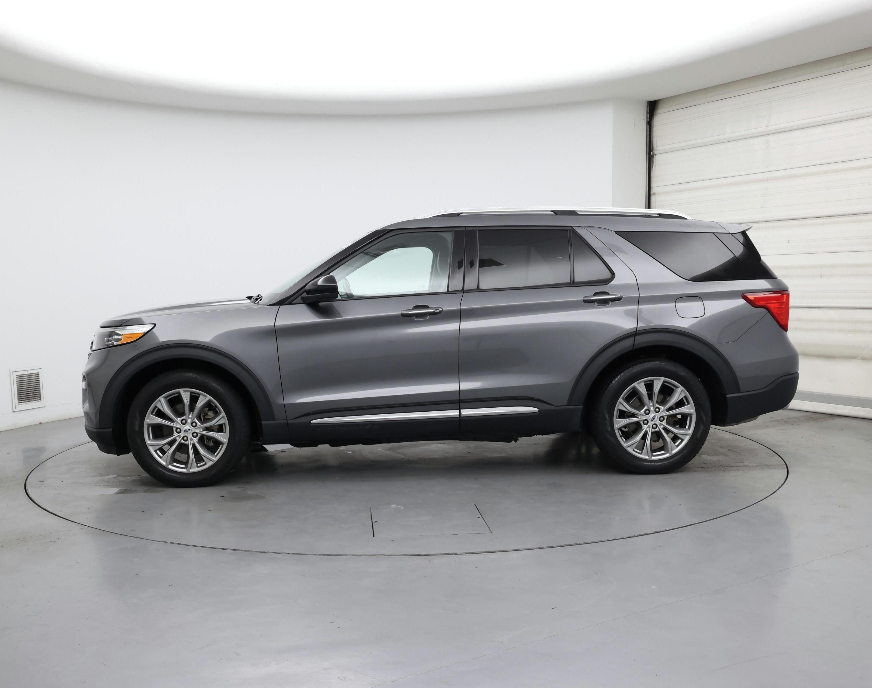 Thumbnail: 2023 Ford Explorer - 3