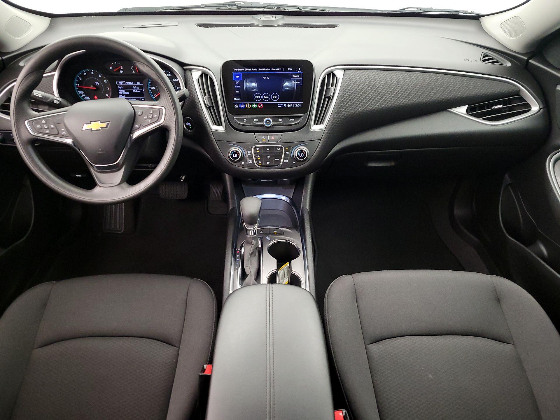 Thumbnail: 2024 Chevrolet Malibu - 9