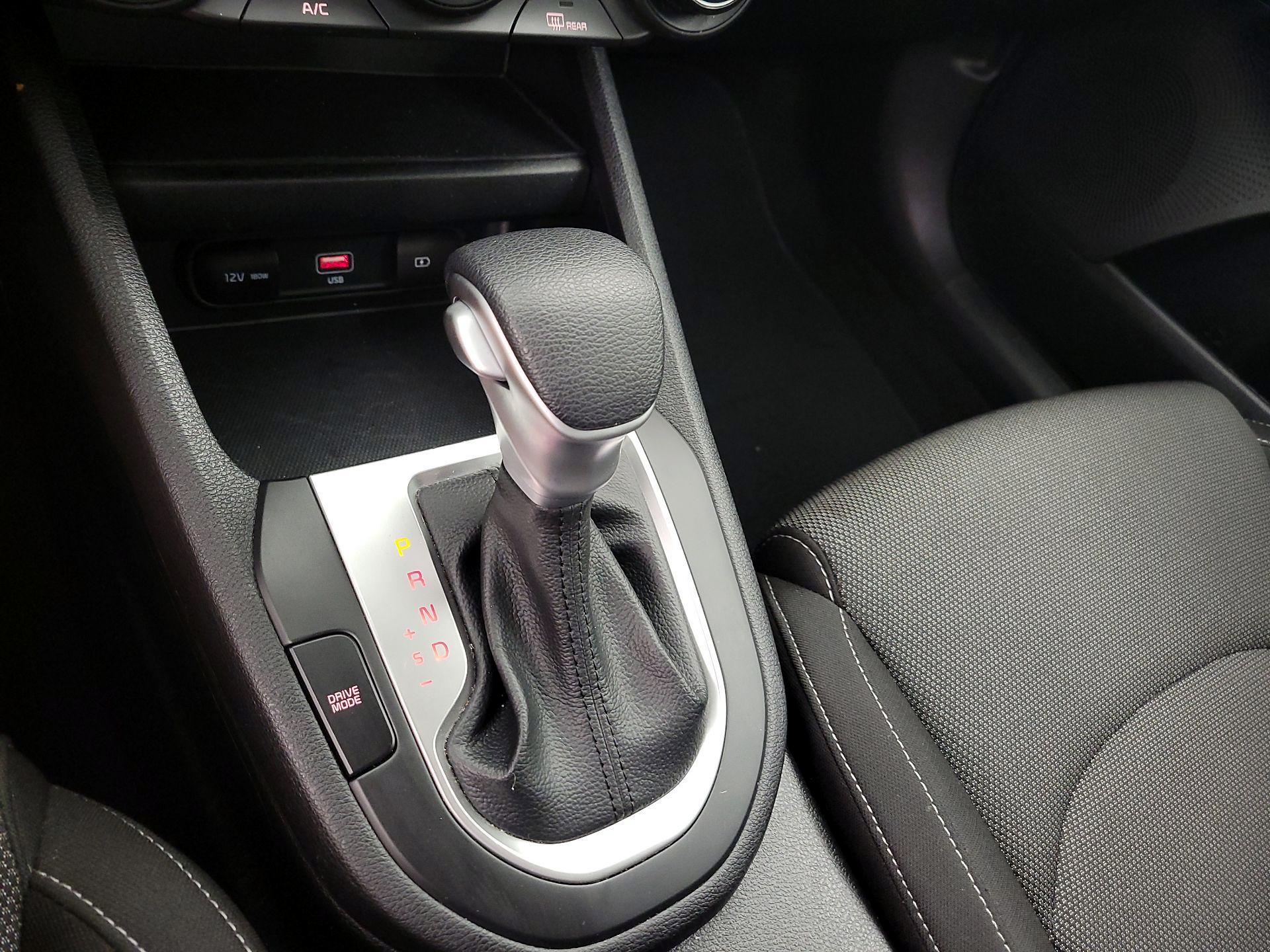 Thumbnail: 2024 Kia Forte - 17