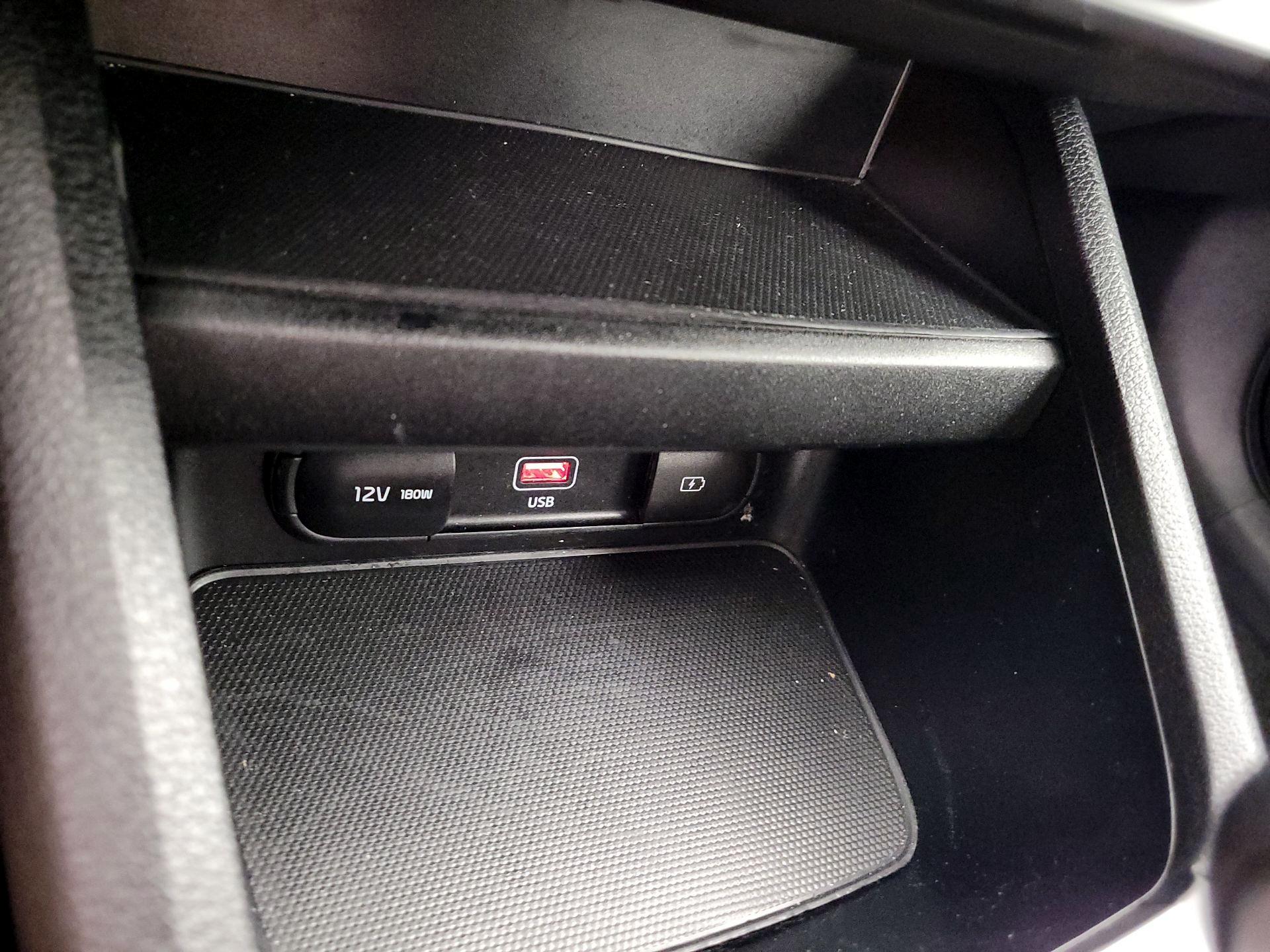 Thumbnail: 2024 Kia Forte - 18