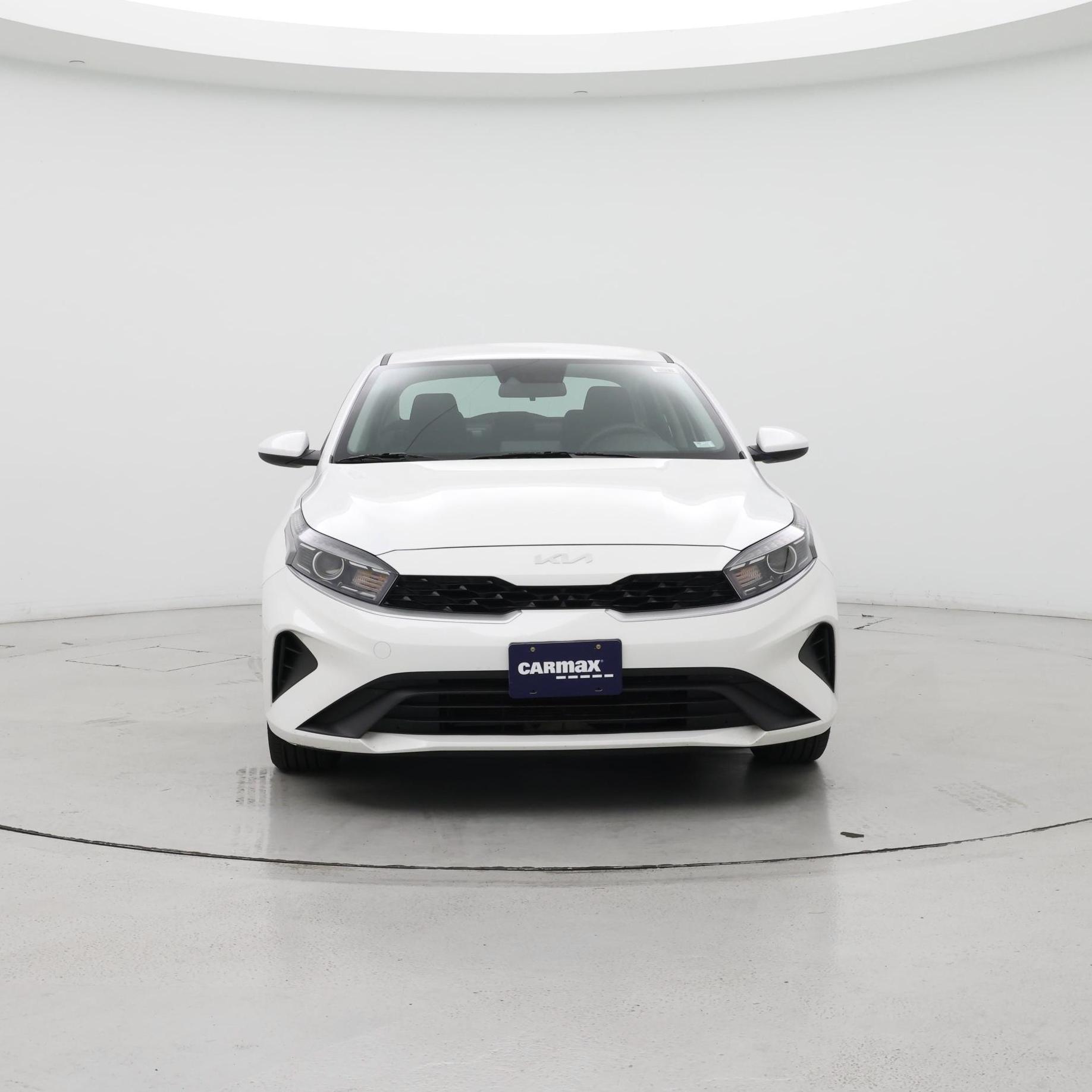 Thumbnail: 2024 Kia Forte - 5