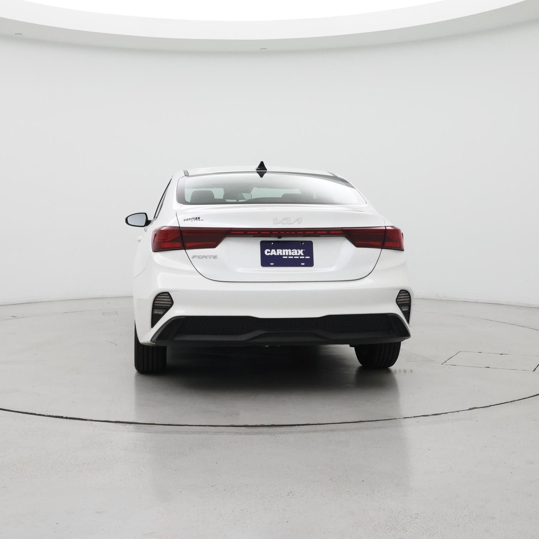 Thumbnail: 2024 Kia Forte - 6