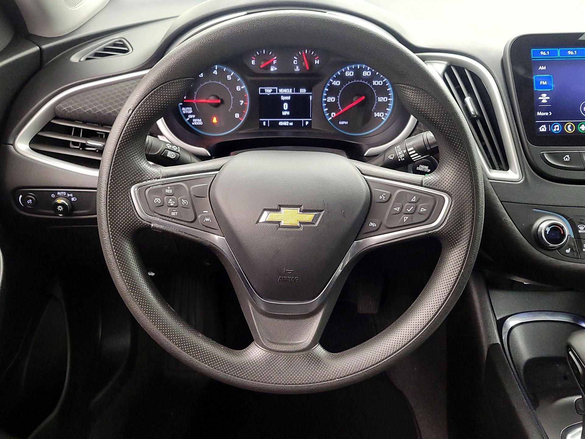 Thumbnail: 2023 Chevrolet Malibu - 10