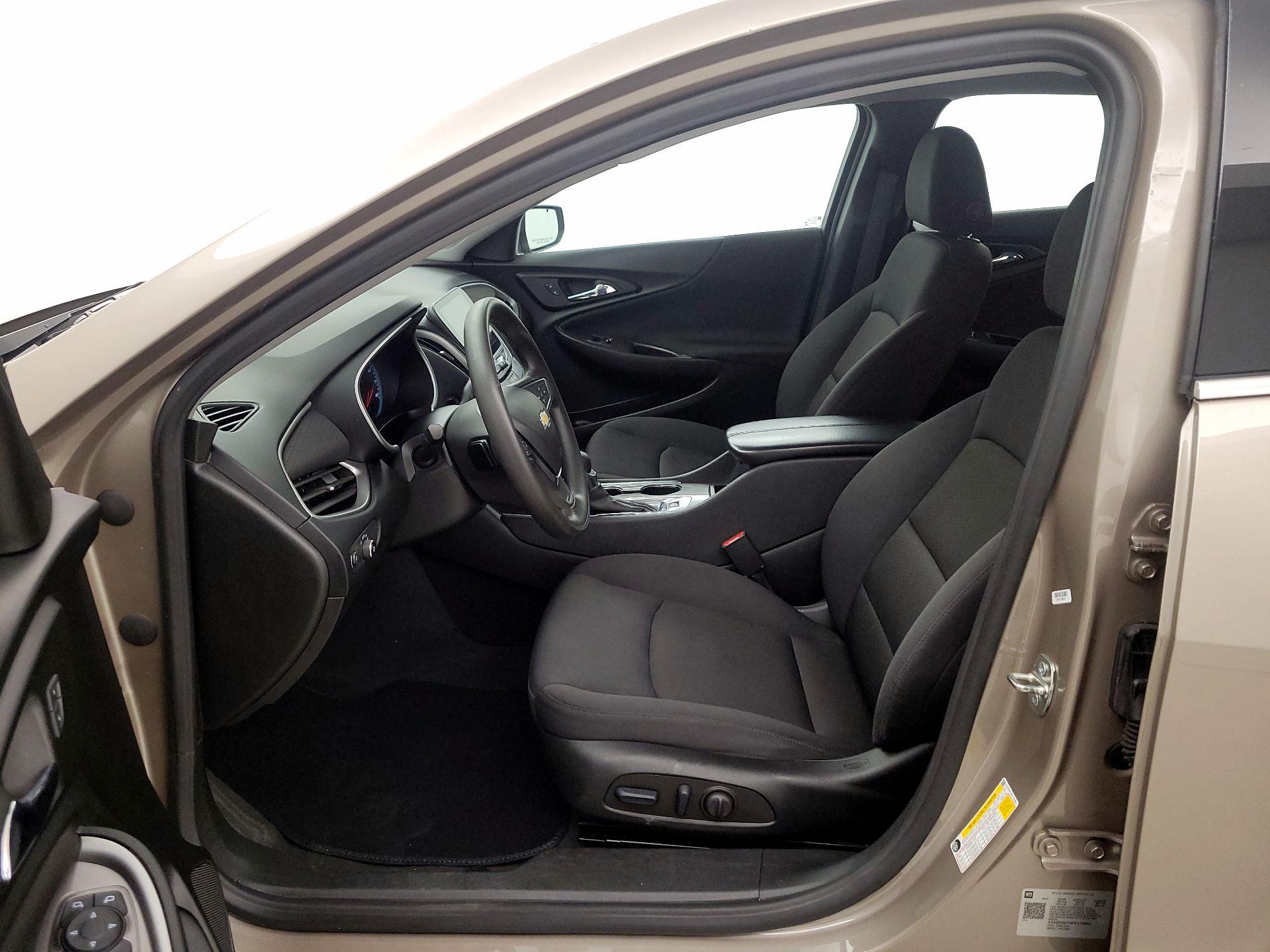 Thumbnail: 2023 Chevrolet Malibu - 11