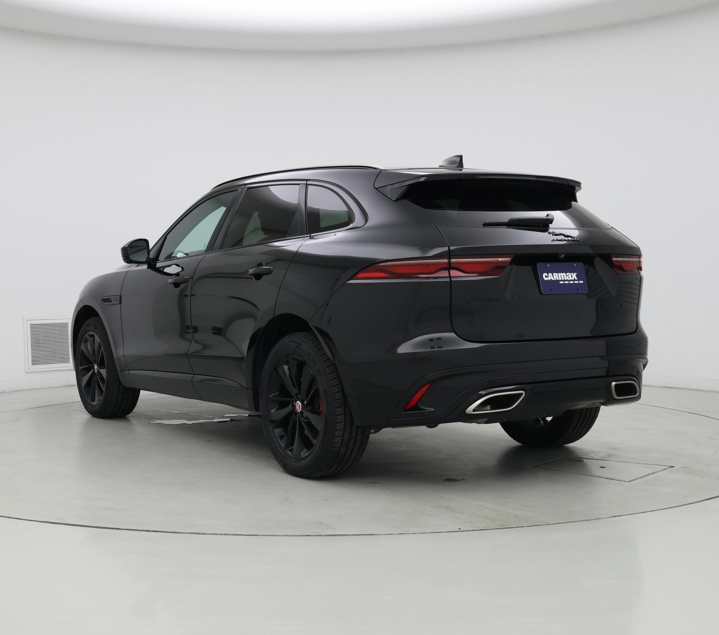 Thumbnail: 2021 Jaguar F-Pace - 2